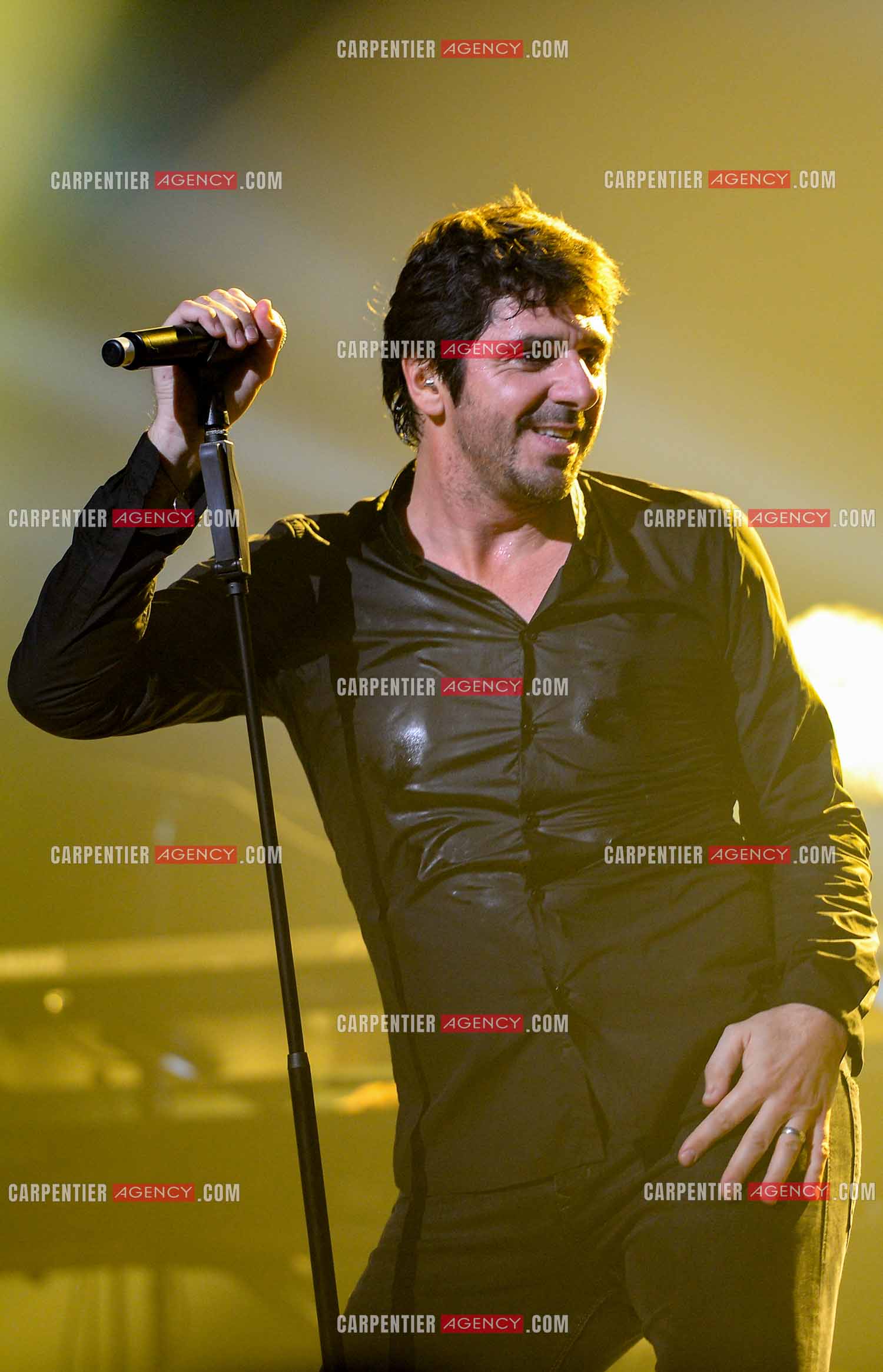 Le chanteur Patrick Fiori en concert.  ( Exclusif )