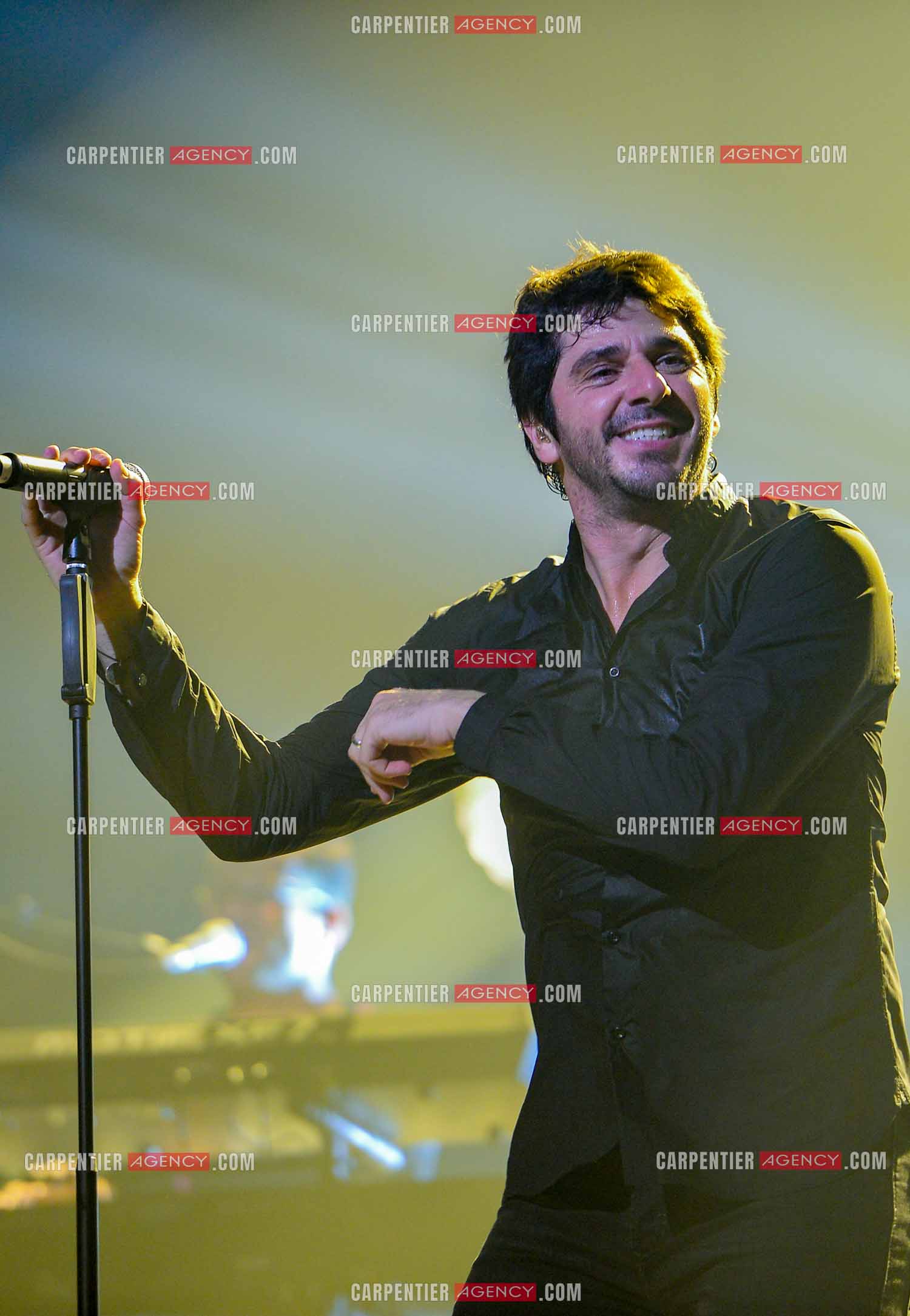 Le chanteur Patrick Fiori en concert.  ( Exclusif )