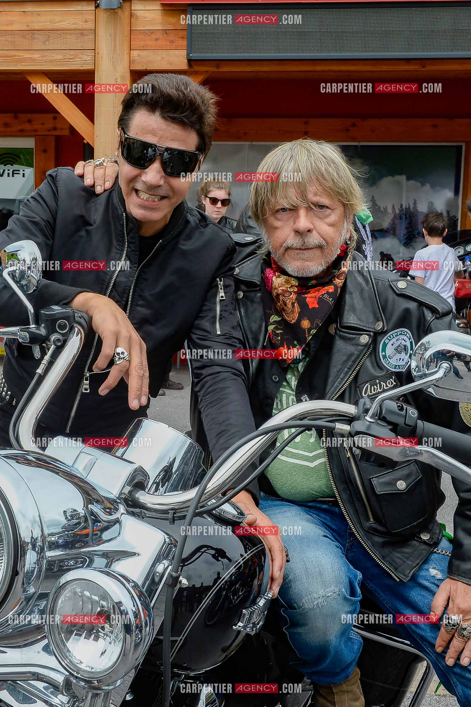 Le chanteur Renaud et son ami Jean-Luc Lahaye présent au festival Motordays à Gérardmer en 2016. (Exclusif )