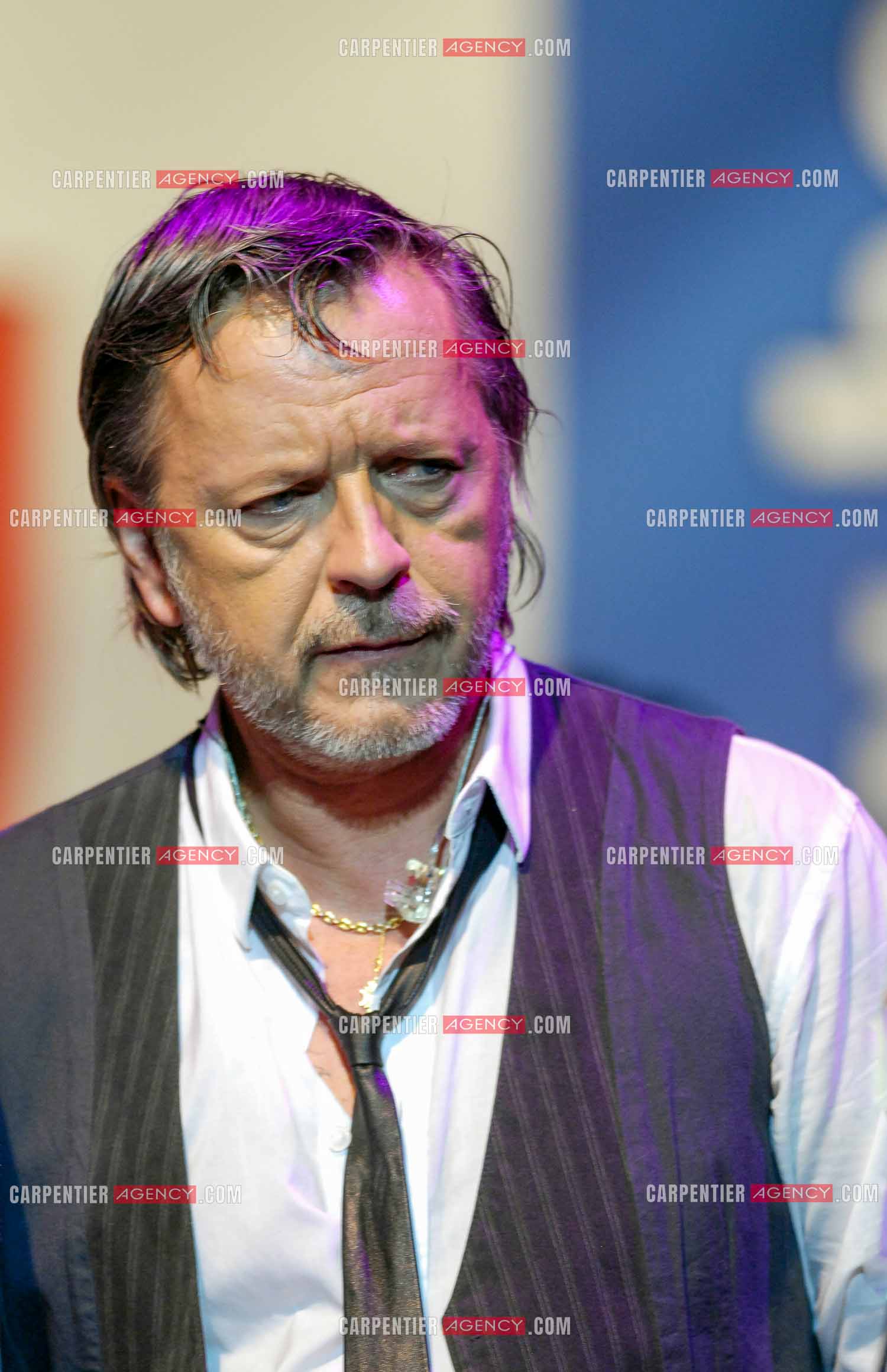 Le chanteur Renaud en novembre 2007 lors d'un concert pour la libération d'Ingrid Betancourt.