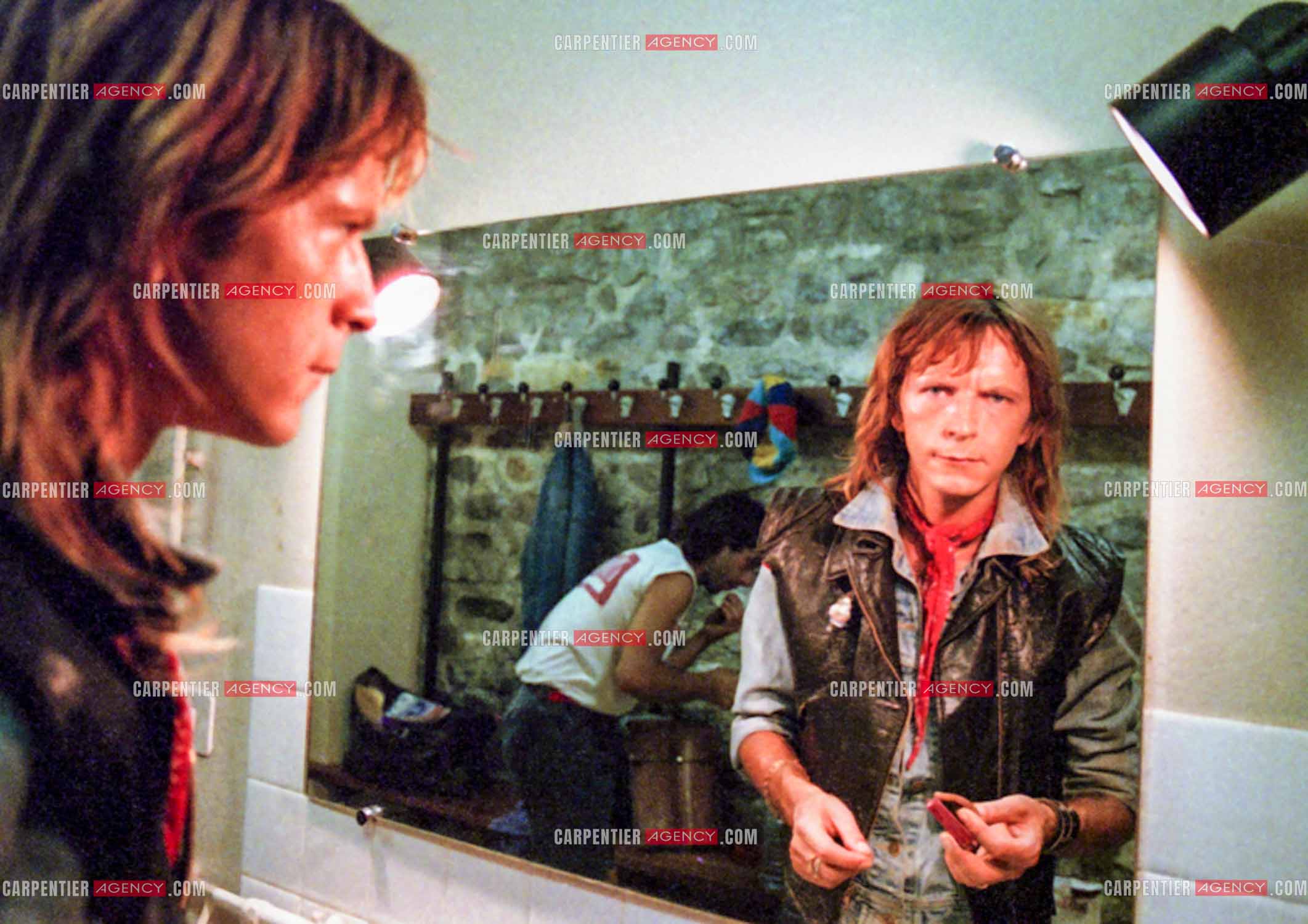 Émission présentéec par Philippe Risoli de quatre concerts dans quatre villes “LA NOUVELLE AFFICHE“ “LA NOUVELLE AFFICHE“. Le chanteur Renaud.  ( Exclusif )