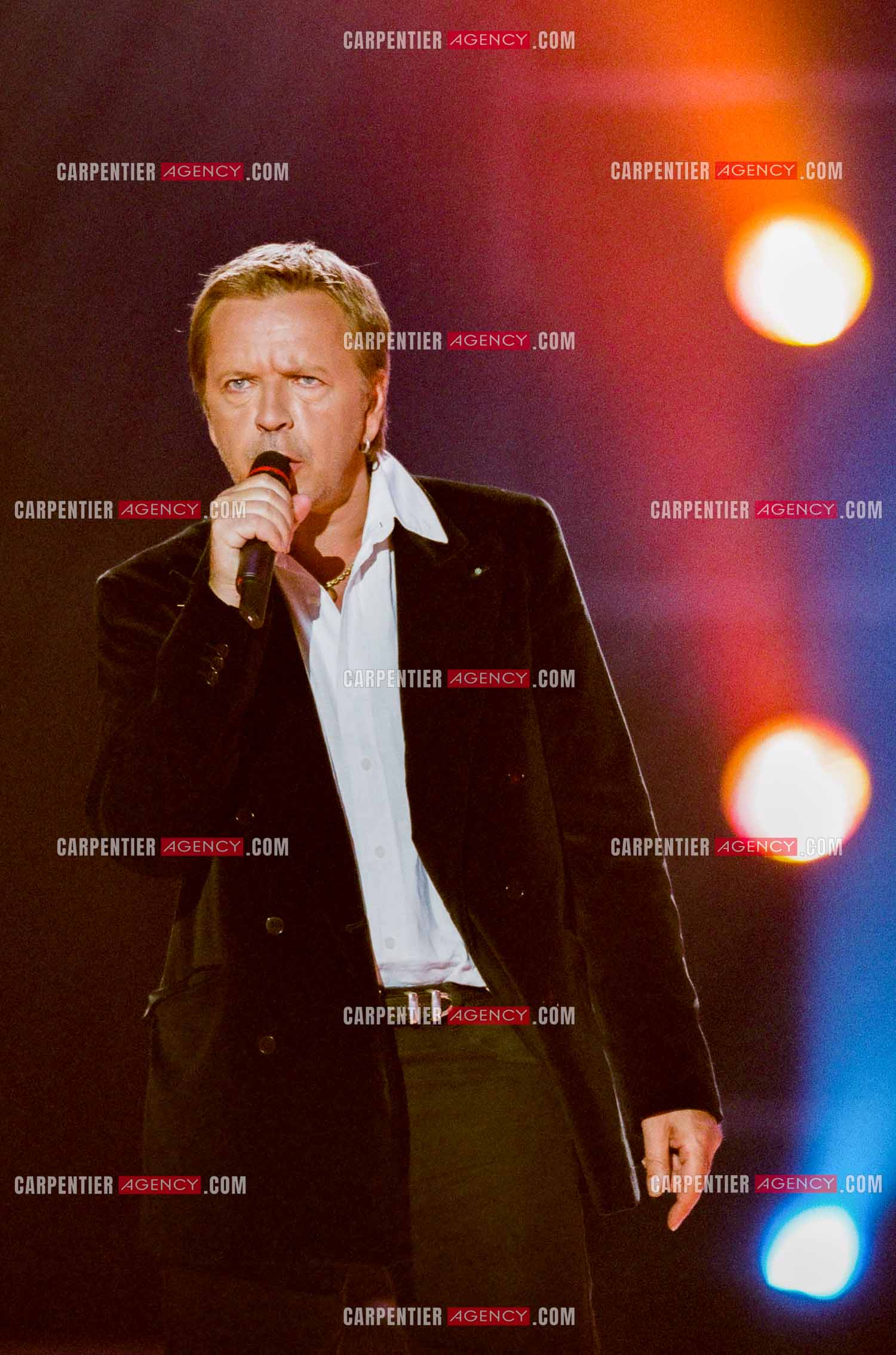 Le chanteur Renaud lors des Victoires de la musique au Zénith de Paris en 2005.