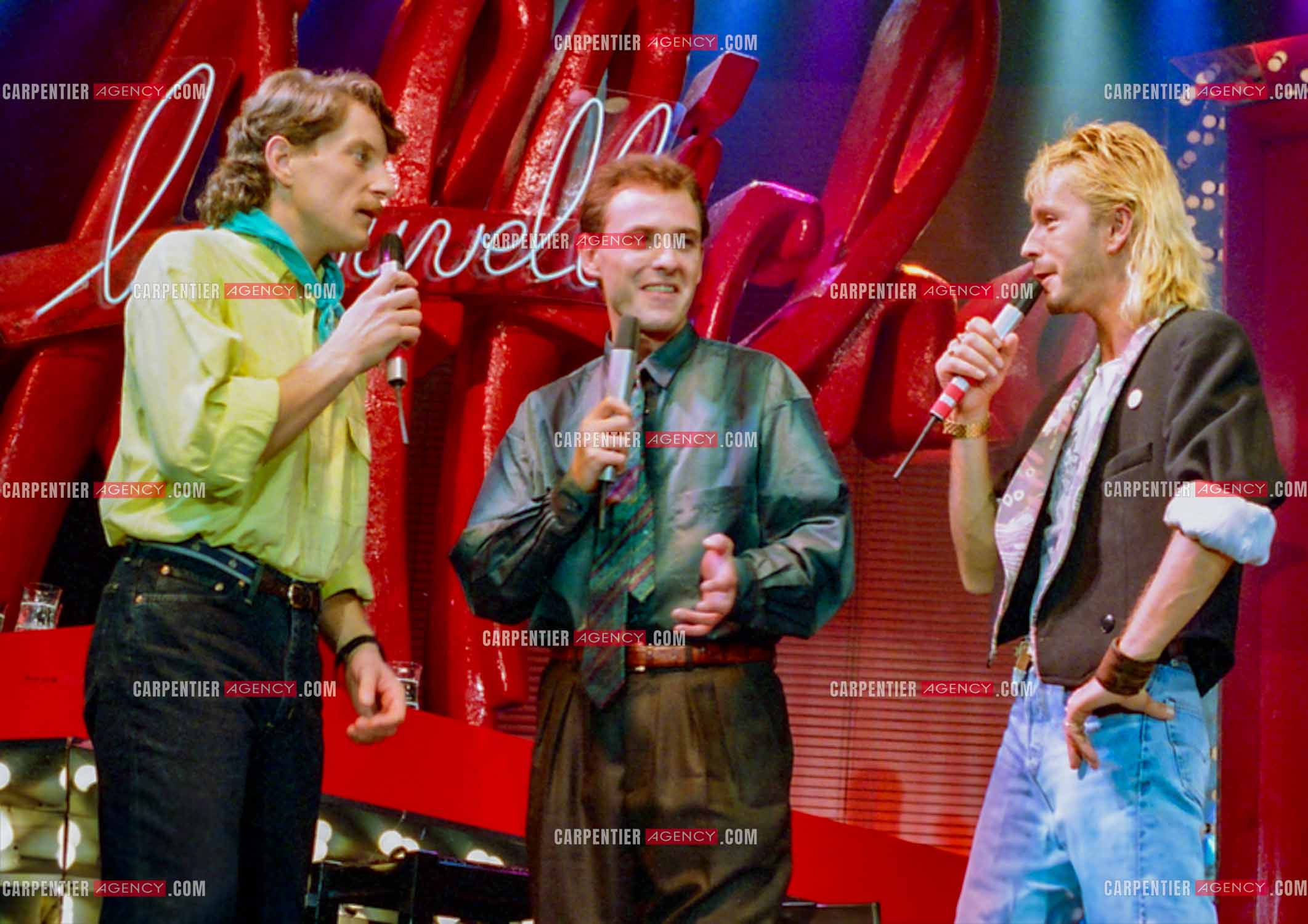 Émission présentéec par Philippe Risoli de quatre concerts dans quatre villes “LA NOUVELLE AFFICHE“ “LA NOUVELLE AFFICHE“. Les chanteurs Renaud et Francis Cabrel.  ( Exclusif )