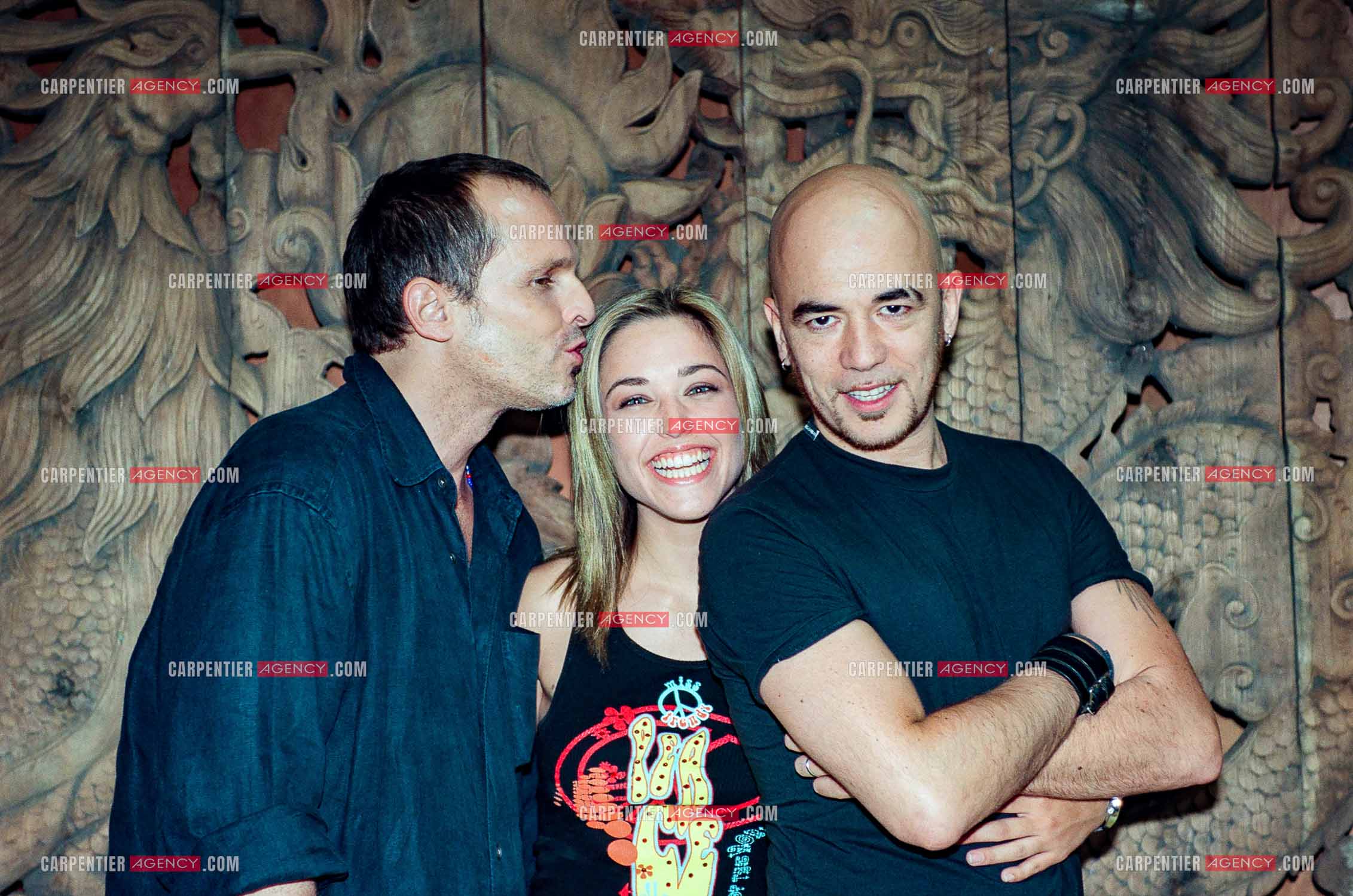 La chanteuse Natasha St-Pier et Miguel Bosé dans le studio d'enregistrement de Pascal Obispo à Suresnes.    ( Exclusif )