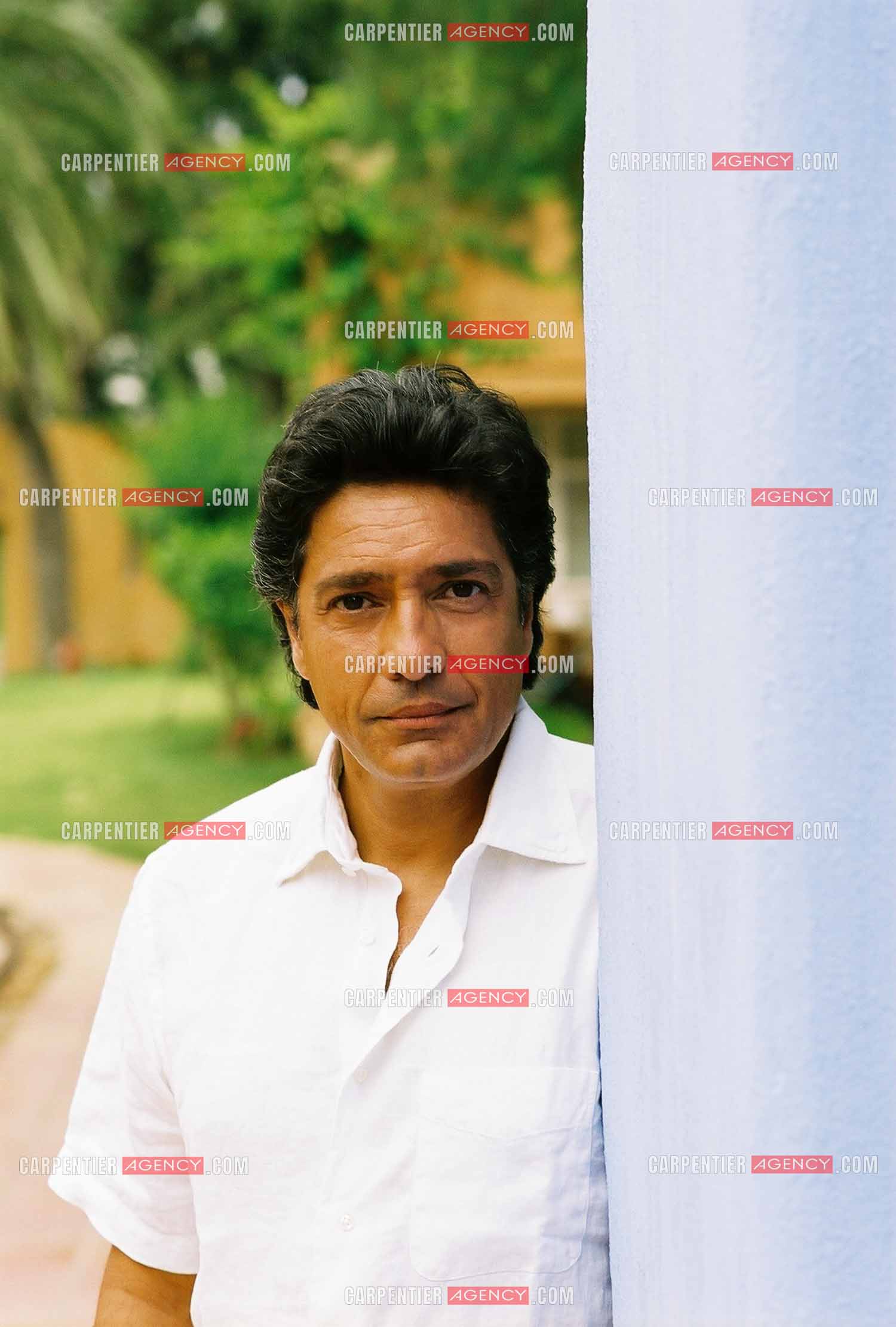 Le chanteur Frédéric François lors d'une escale en Turquie pour une séance photo.  ( Exclusif )