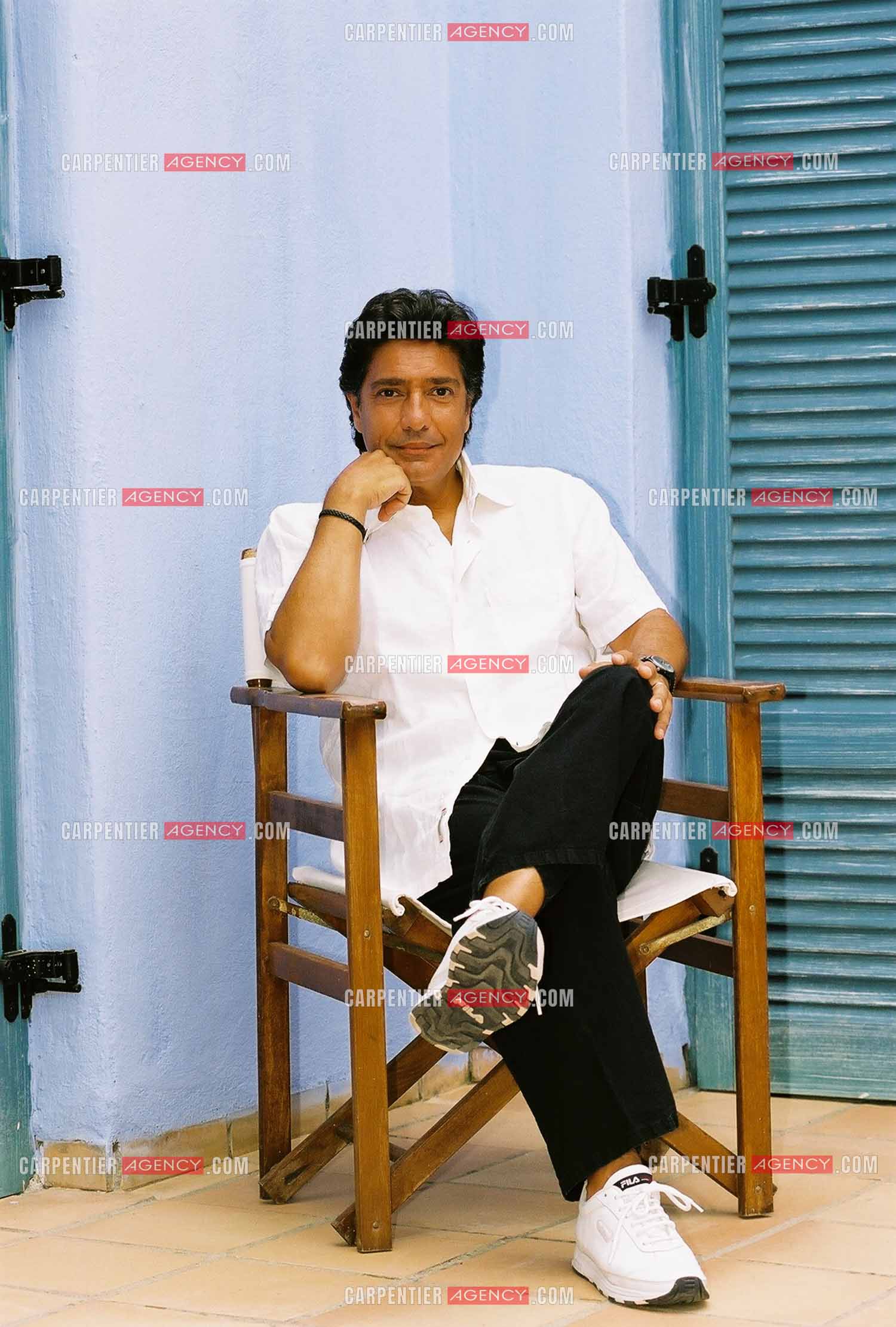 Le chanteur Frédéric François lors d'une escale en Turquie pour une séance photo.  ( Exclusif )