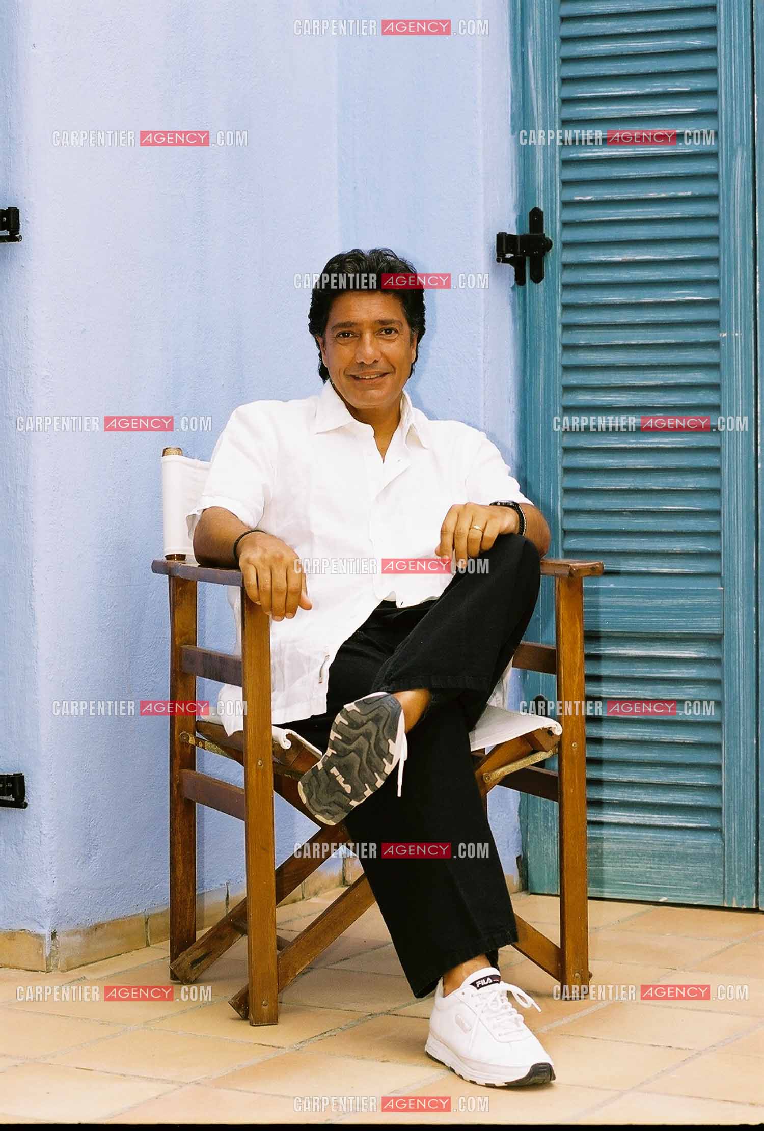 Le chanteur Frédéric François lors d'une escale en Turquie pour une séance photo.  ( Exclusif )