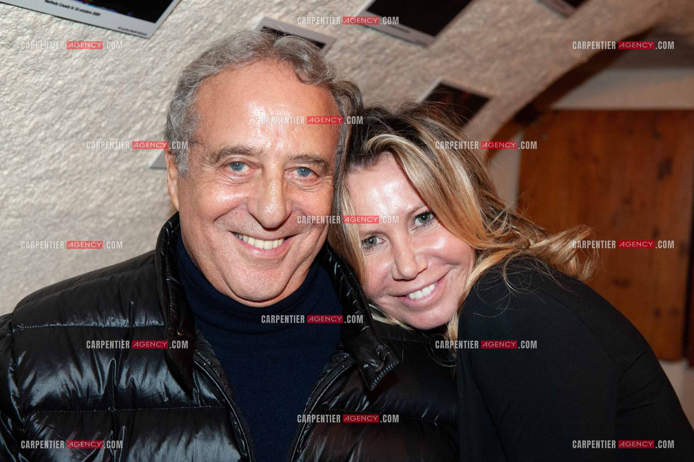 La chanteuse Fiona Gélin en concert à la salle “ Le Caveau de la République “. Daniel Hechter et Fiona Gélin.      ( Exclusif )