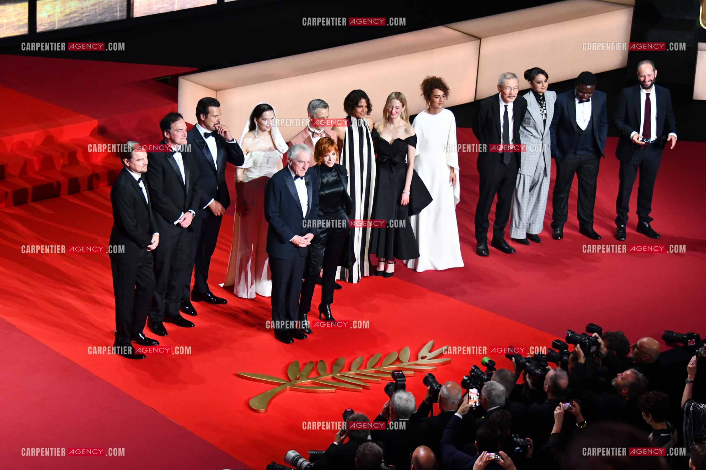 78e Festival de Cannes  le 13 mai 2025. Leonardo DiCaprio, Quentin Tarantino, Robert De Niro, Laurent Lafitte, Mylène Farmer, la présidente du jury Juliette Binoche, Jeremy Strong, Halle Berry, Alba Rohrwacher, Leïla Slimani, Hong Sang-soo et Payal Kapadia pour la cérémonie d'ouverture.