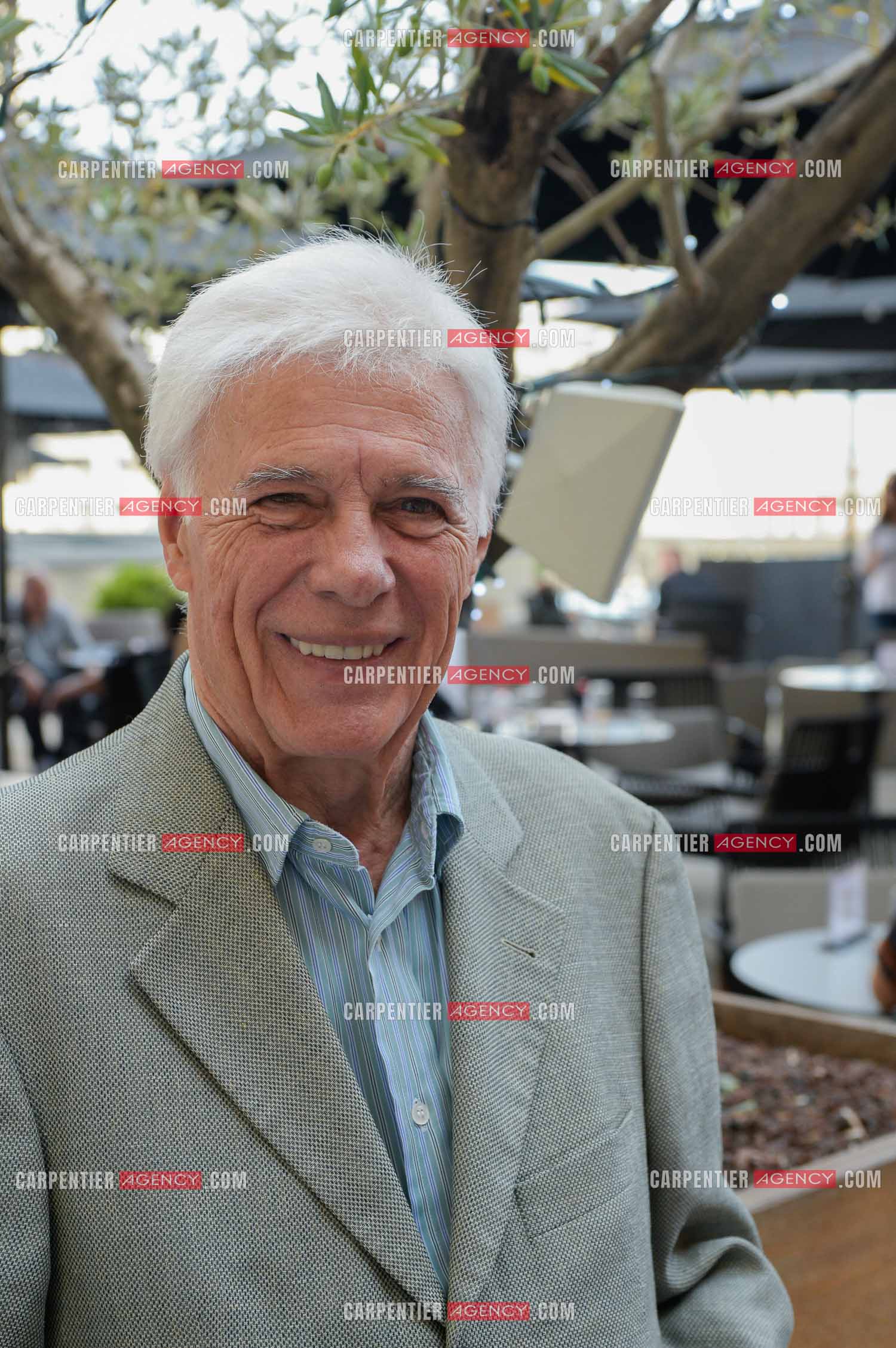 Le comédien Guy Bedos lors du salon du livre à Marseille.