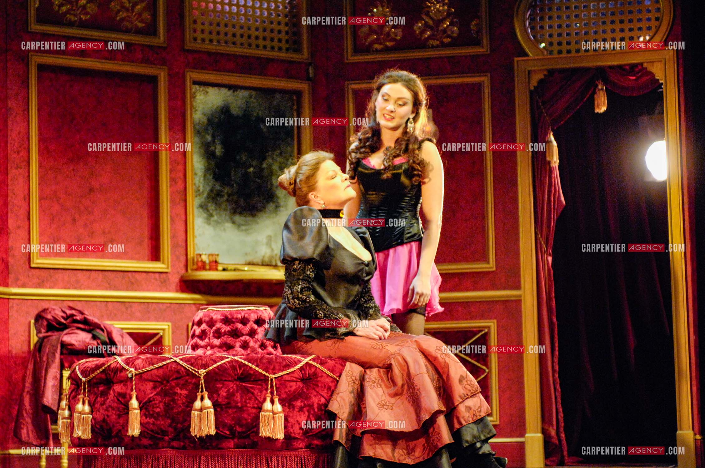 Générale de la pièce “ Les Demoiselles D'Avignon “ de Jaime Salom et les artistes, Catherine Allégret, Christelle Reboul, Laura Presgurvic, Félicien Juttner, Cécile Luciani, Serena Reinaldi et Cécile Bois au théâtre Rive Gauche à Paris le 06 Février 2008.   ( Exclusif )