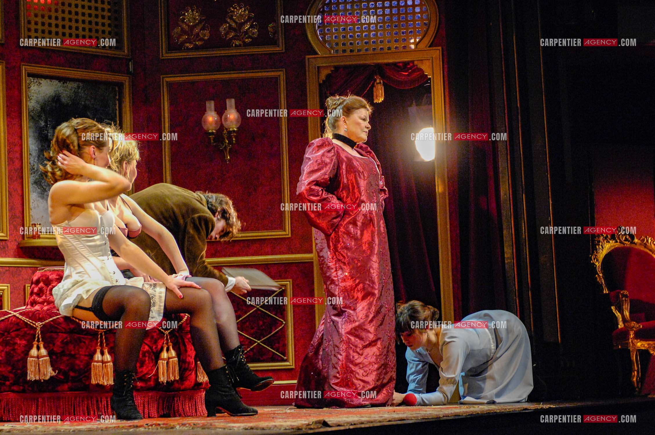 Générale de la pièce “ Les Demoiselles D'Avignon “ de Jaime Salom et les artistes, Catherine Allégret, Christelle Reboul, Laura Presgurvic, Félicien Juttner, Cécile Luciani, Serena Reinaldi et Cécile Bois au théâtre Rive Gauche à Paris le 06 Février 2008.   ( Exclusif )