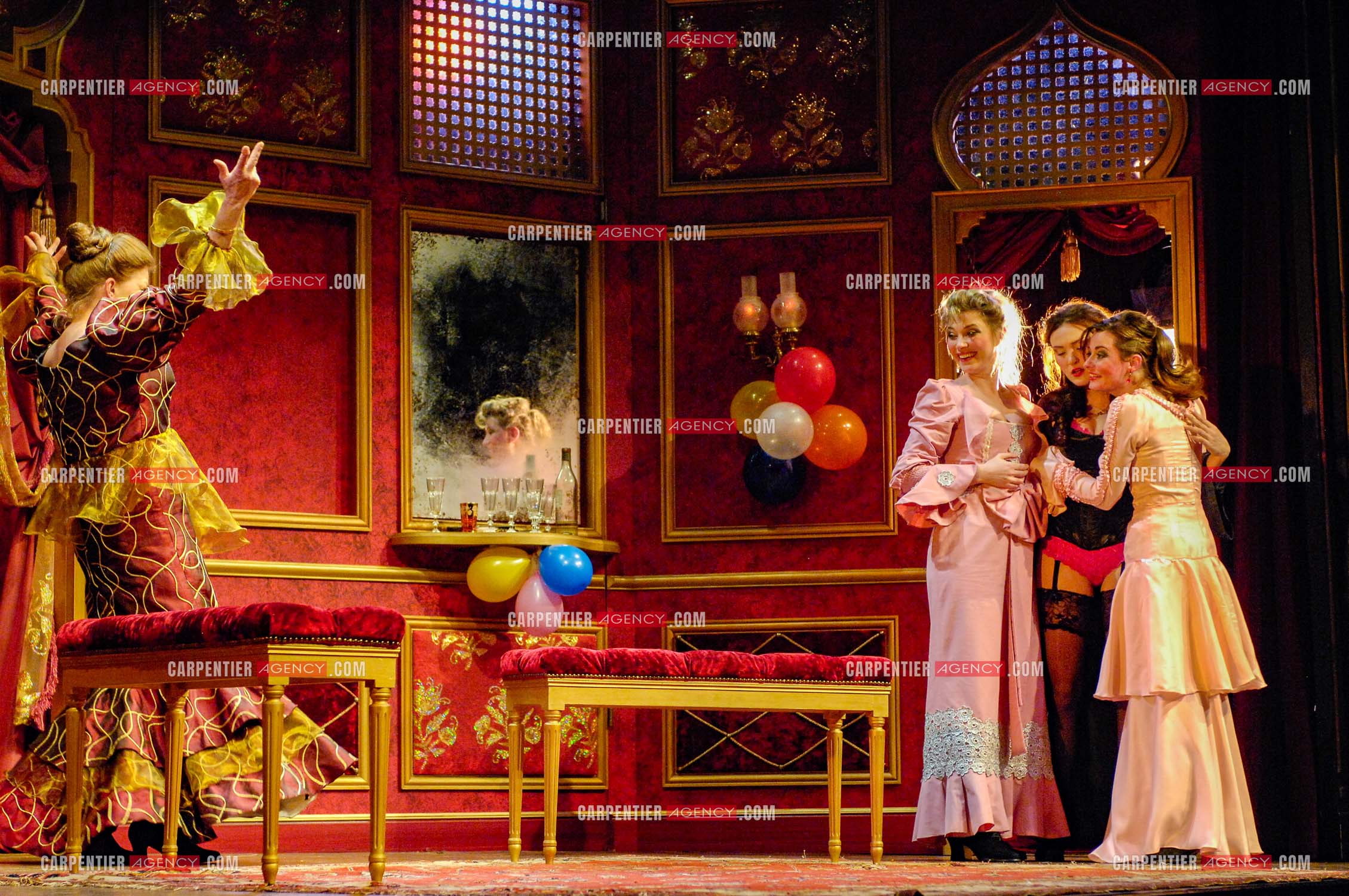 Générale de la pièce “ Les Demoiselles D'Avignon “ de Jaime Salom et les artistes, Catherine Allégret, Christelle Reboul, Laura Presgurvic, Félicien Juttner, Cécile Luciani, Serena Reinaldi et Cécile Bois au théâtre Rive Gauche à Paris le 06 Février 2008.   ( Exclusif )