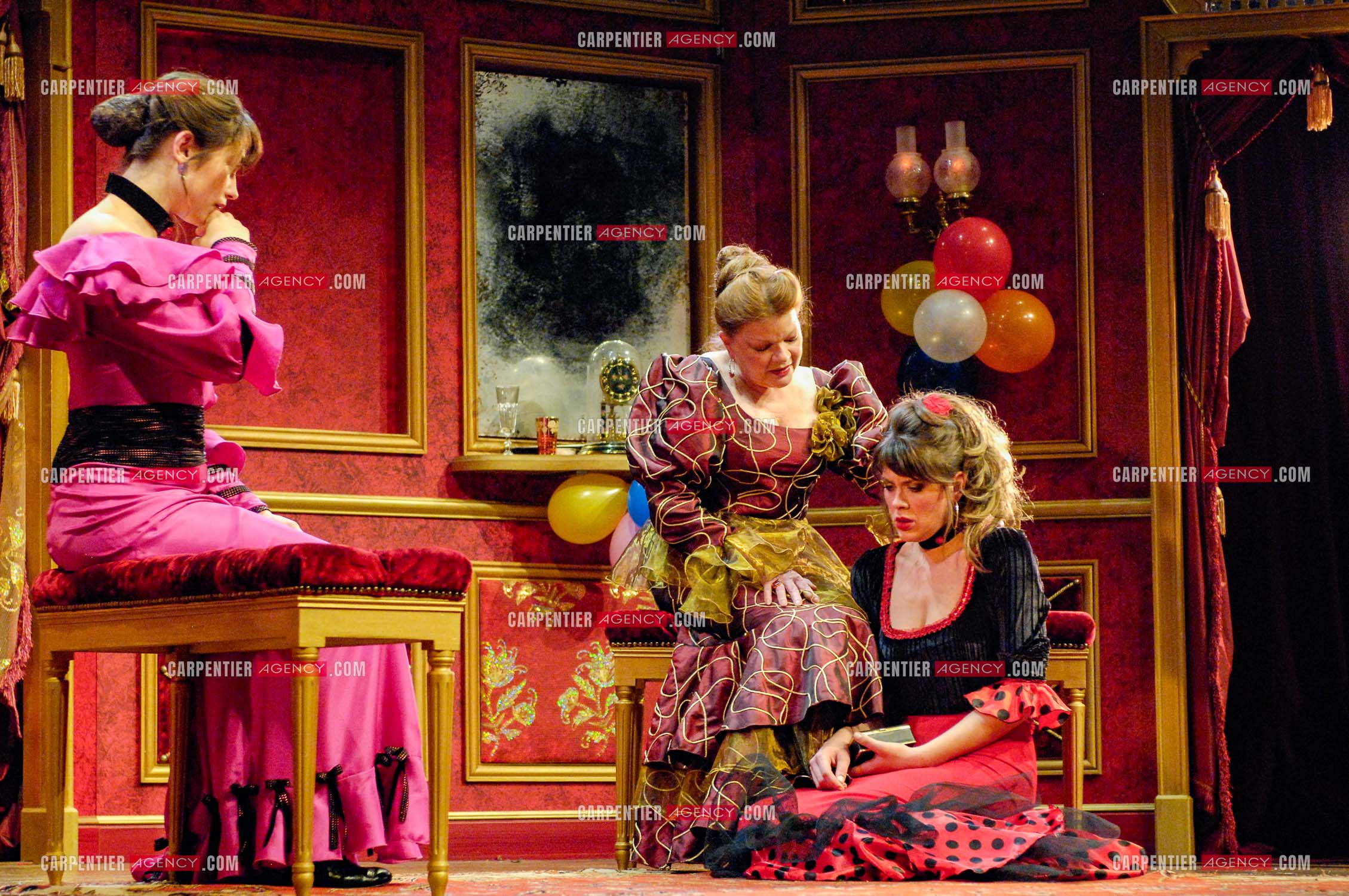 Générale de la pièce “ Les Demoiselles D'Avignon “ de Jaime Salom et les artistes, Catherine Allégret, Christelle Reboul, Laura Presgurvic, Félicien Juttner, Cécile Luciani, Serena Reinaldi et Cécile Bois au théâtre Rive Gauche à Paris le 06 Février 2008.   ( Exclusif )