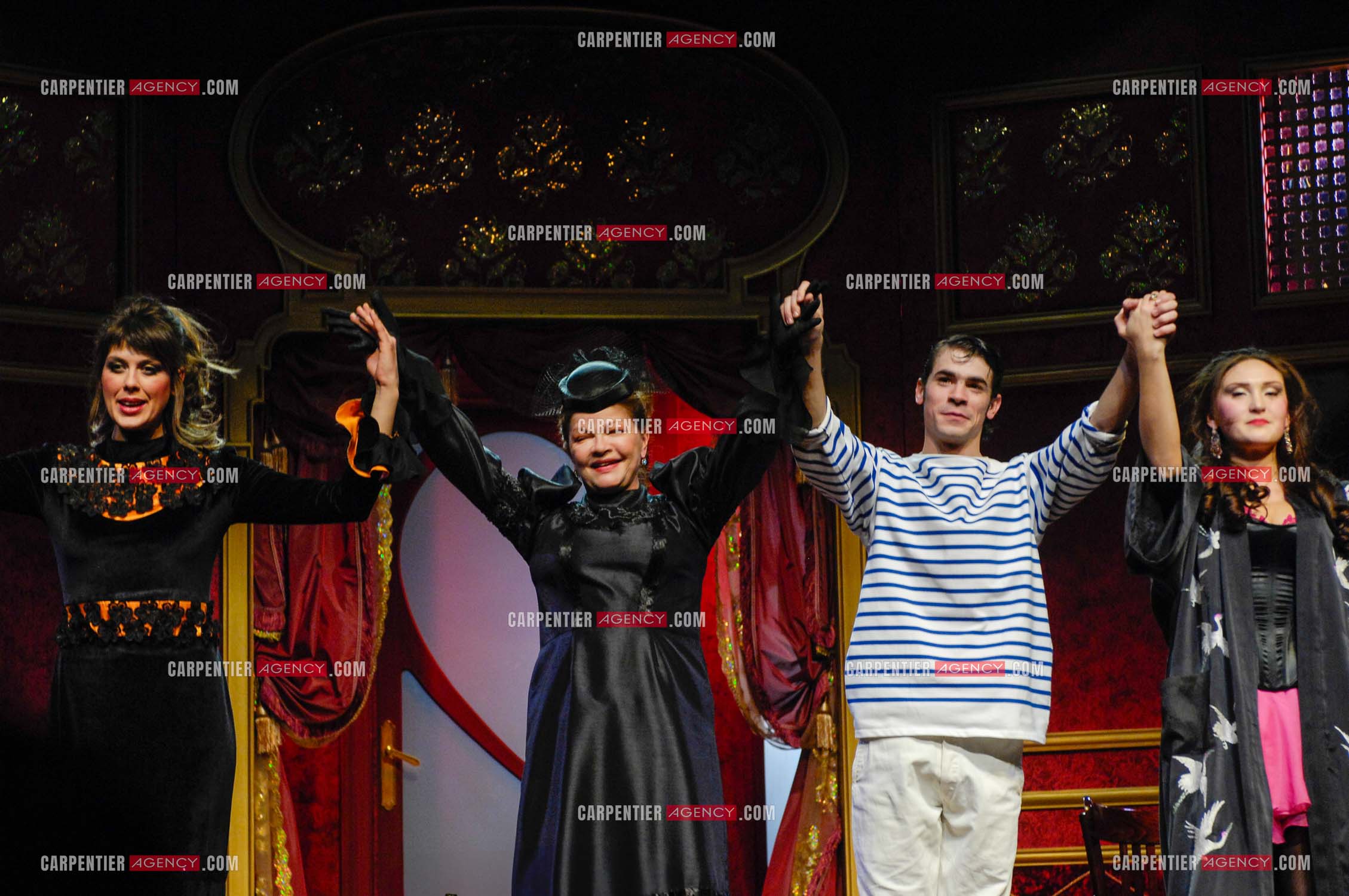 La pièce “ Les Demoiselles D'Avignon “ de Jaime Salom et les artistes, Catherine Allégret, Christelle Reboul, Laura Presgurvic, Félicien Juttner, Cecile Luciani, Serena Reinaldi et Cécile Bois au théâtre Rive Gauche à Paris le 09 Février 2008.  ( Exclusif )