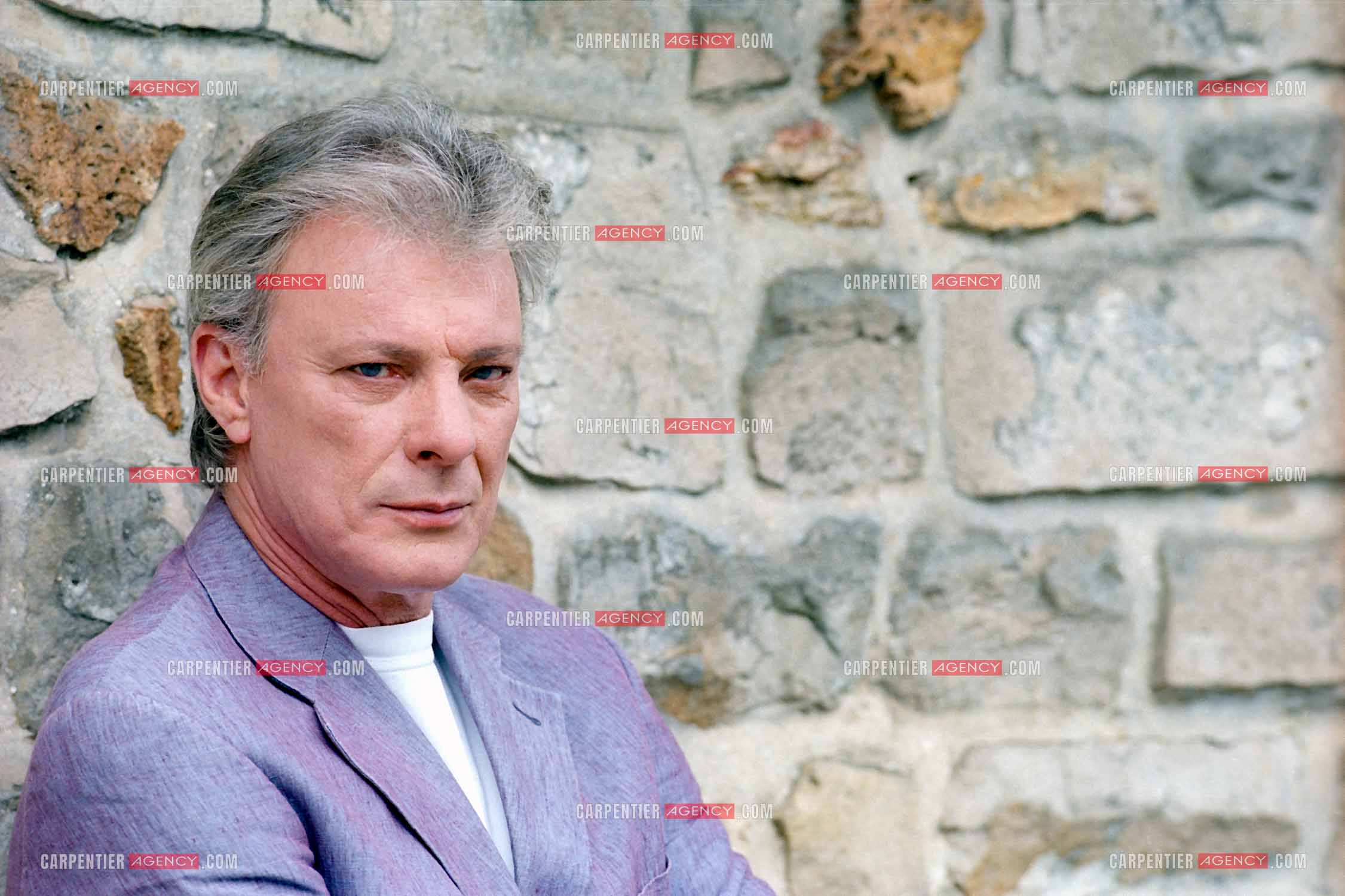 Le chanteur Herbert Léonard chez lui à Barbizon. ( Exclusif )