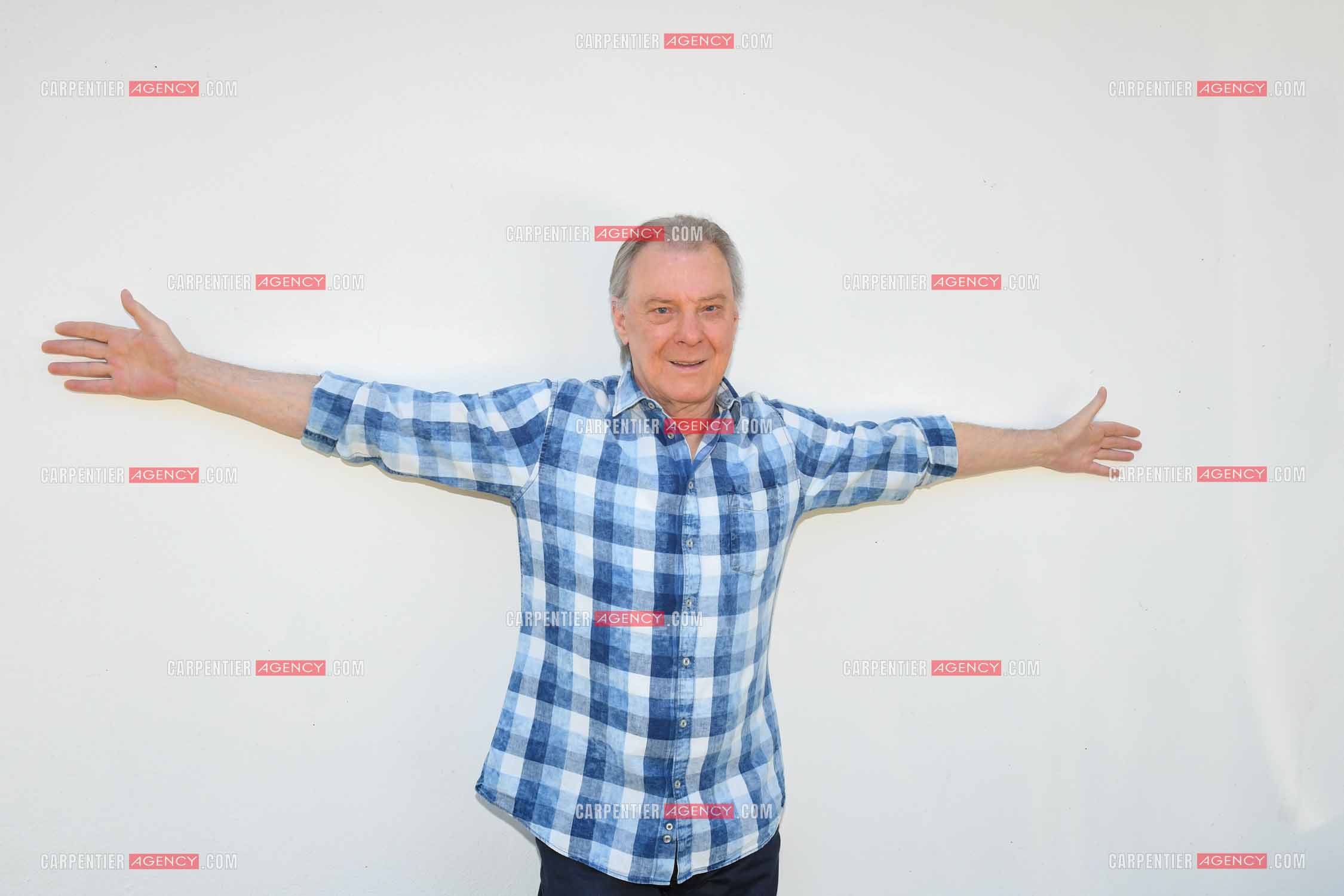 Le chanteur Herbert Léonard chez lui à Barbizon. ( Exclusif )