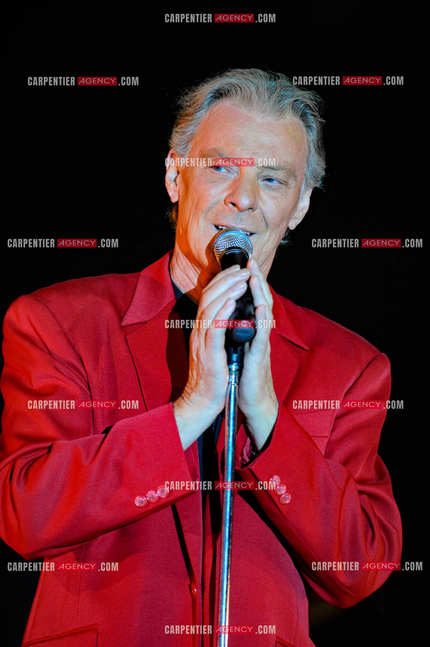 Le chanteur Herbert Léonard en concert en 2011.    ( Exclusif )