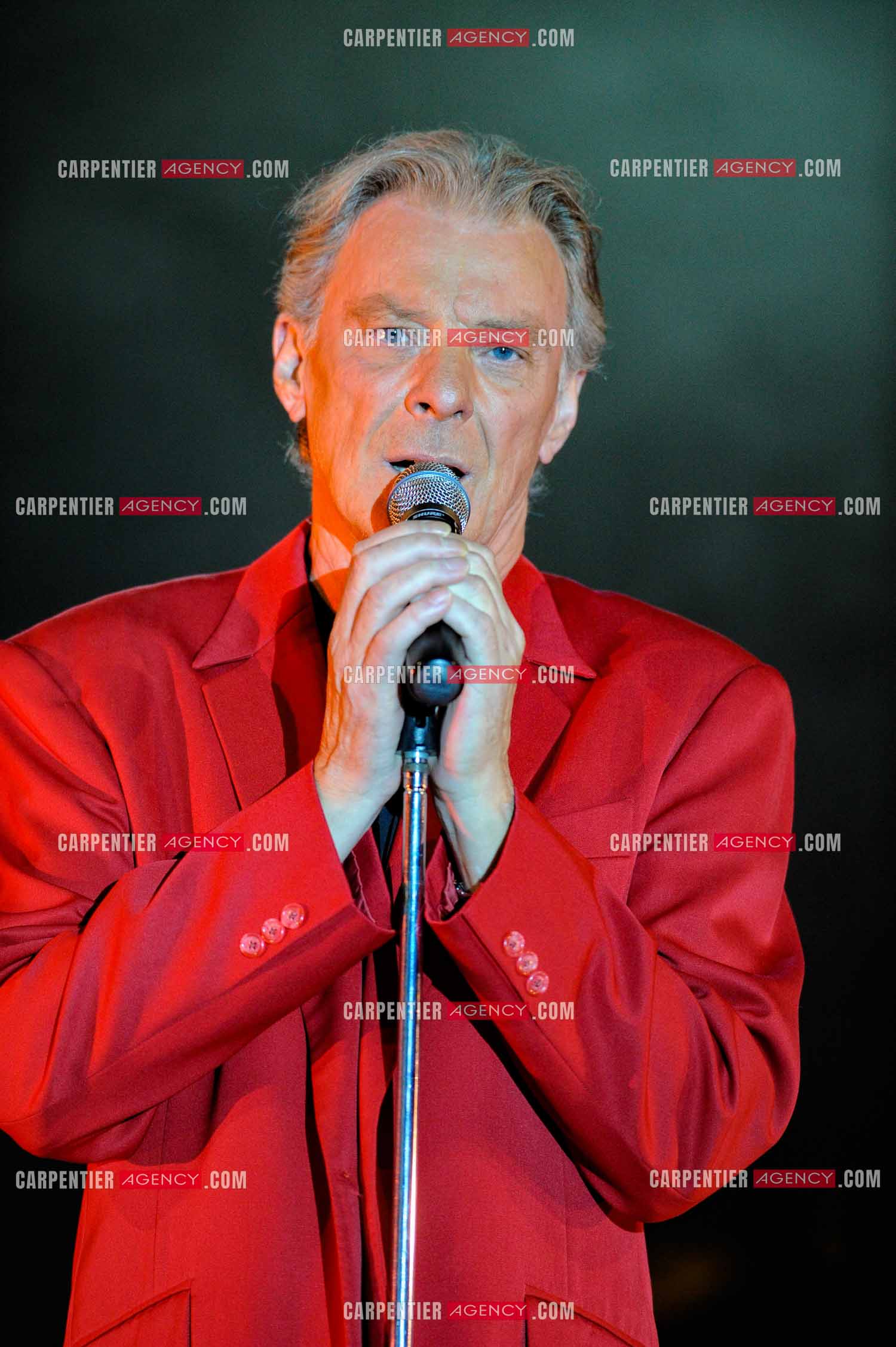 Le chanteur Herbert Léonard en concert en 2011.    ( Exclusif )