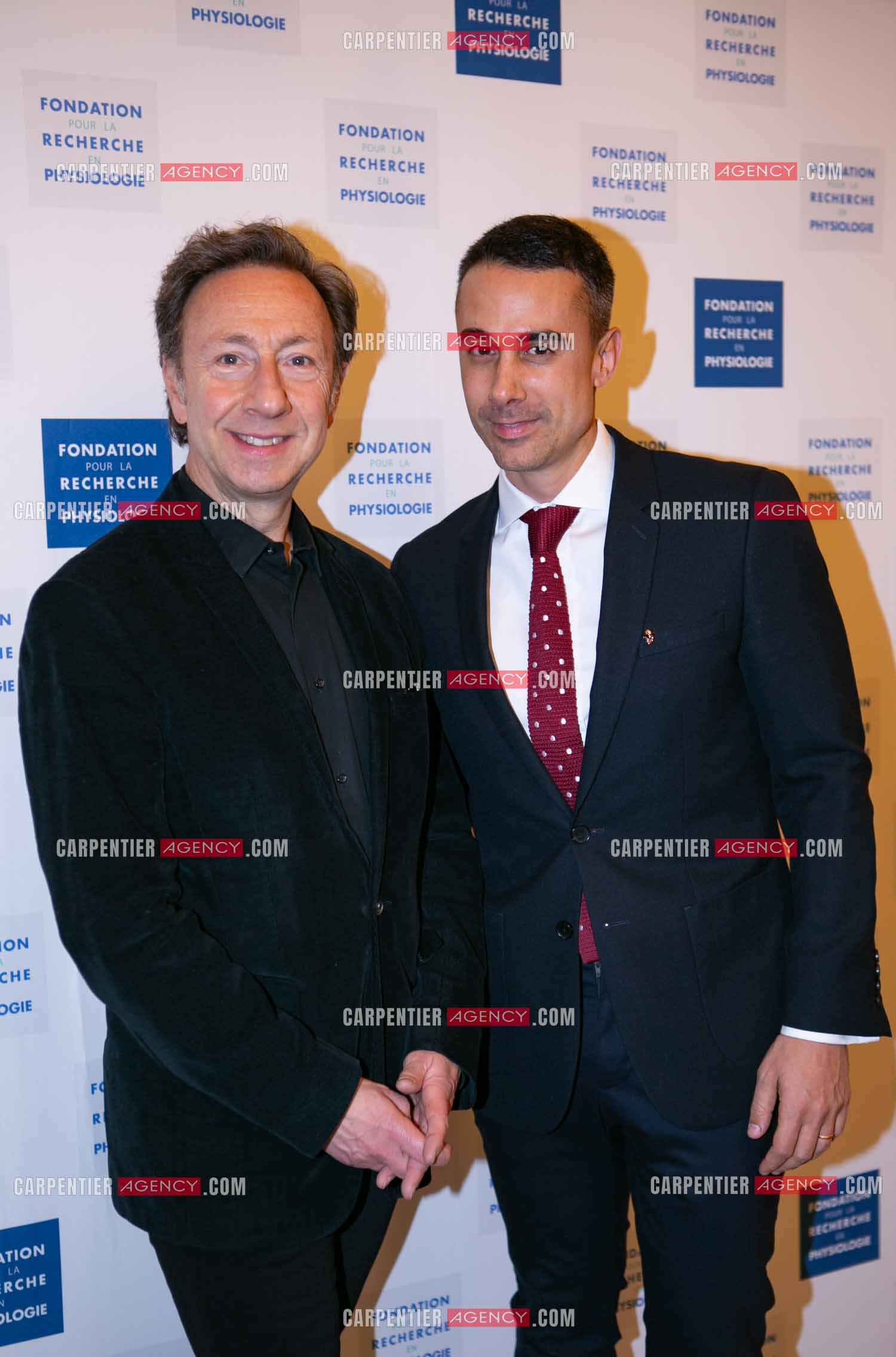 Soirée de Gala des Stéthos d'Or 2025 à l'Hôtel George V à Paris le 24 Mars 2025. Stéphane Bern et son compagnon Yori Bailleres.