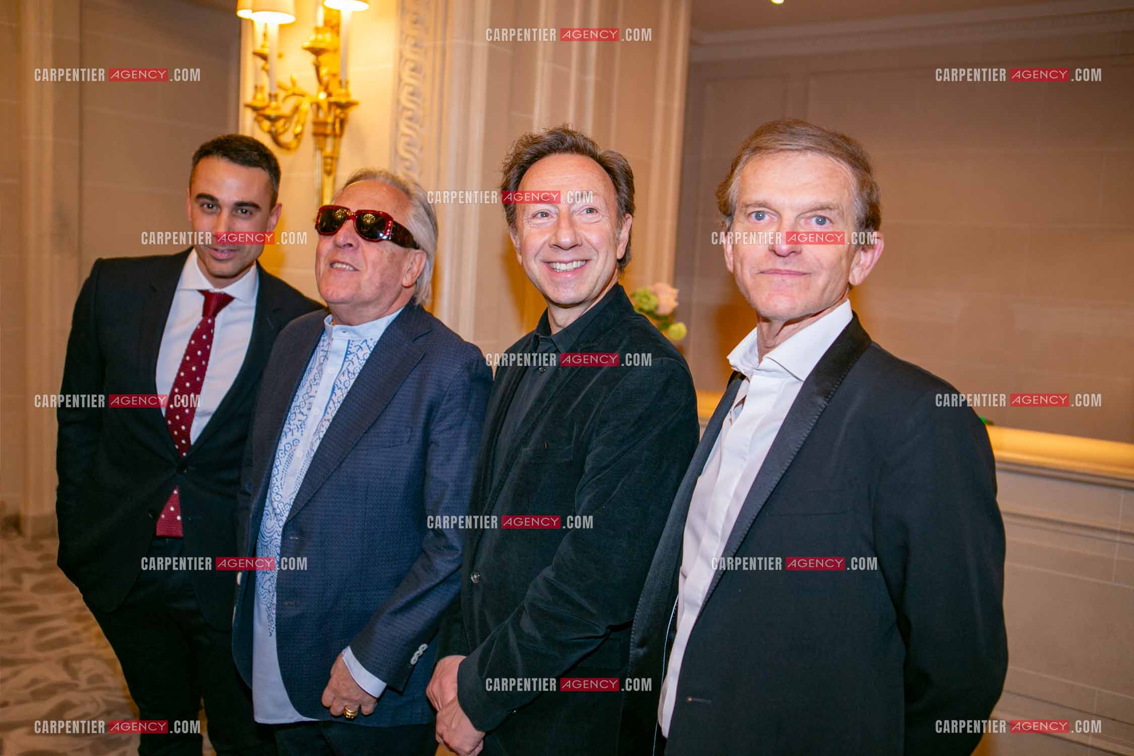 Soirée de Gala des Stéthos d'Or 2025 à l'Hôtel George V à Paris le 24 Mars 2025. Yori Bailleres, Gilbert Montagné, Stéphane Bern et le docteur Frédéric Saldmann.