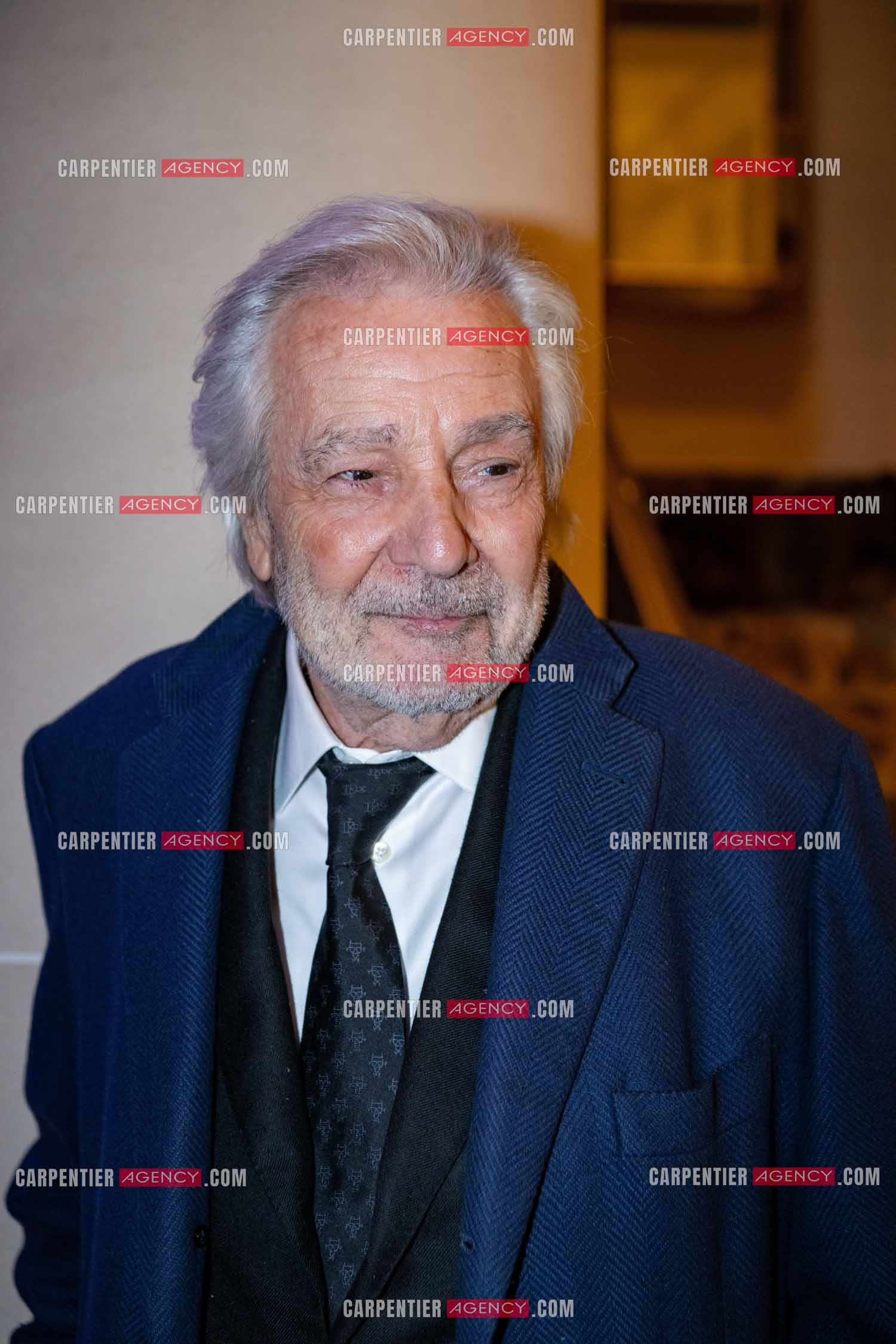 Soirée de Gala des Stéthos d'Or 2024 à l'Hôtel George V à Paris le 18 Mars 2024. L'acteur Pierre Arditi.