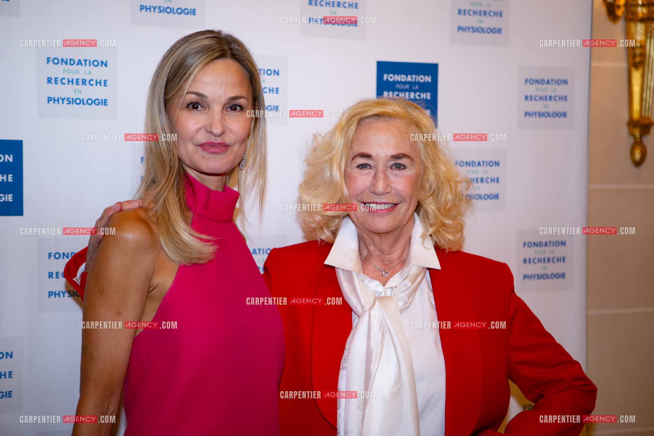 Soirée de Gala des Stéthos d'Or 2025 à l'Hôtel George V à Paris le 24 Mars 2025. Marie Saldmann et l'actrice Brigitte Fossey.