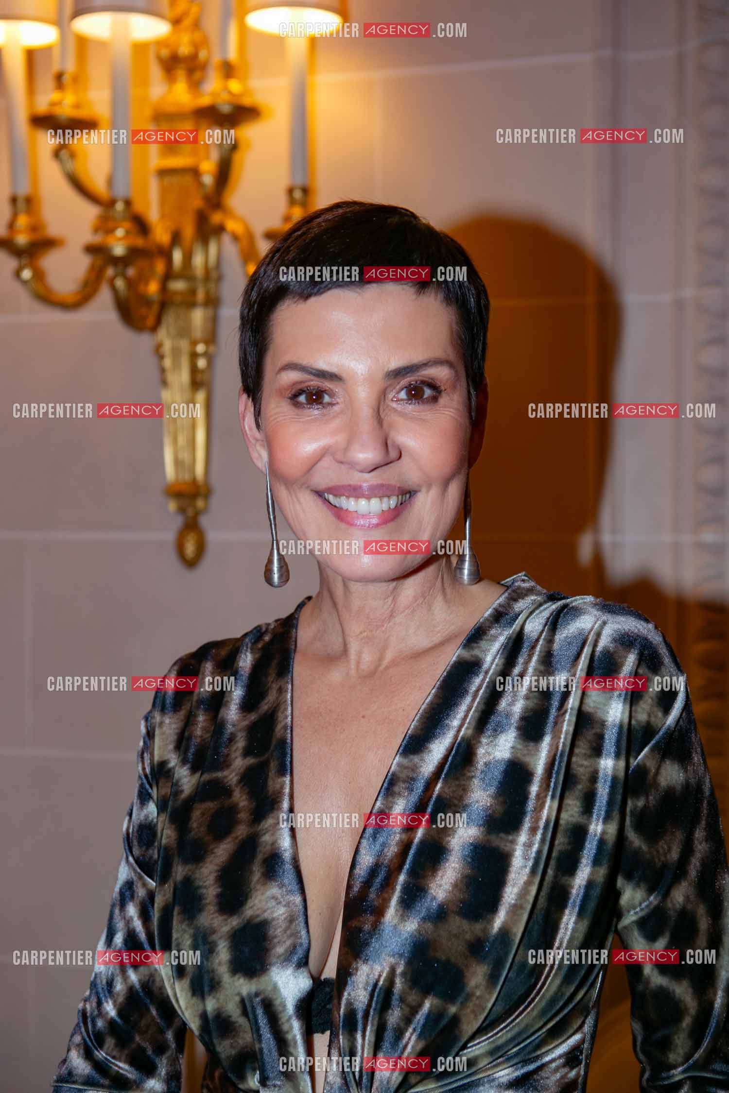 Soirée de Gala des Stéthos d'Or 2025 à l'Hôtel George V à Paris le 24 Mars 2025. L'animatrice Cristina Cordula.