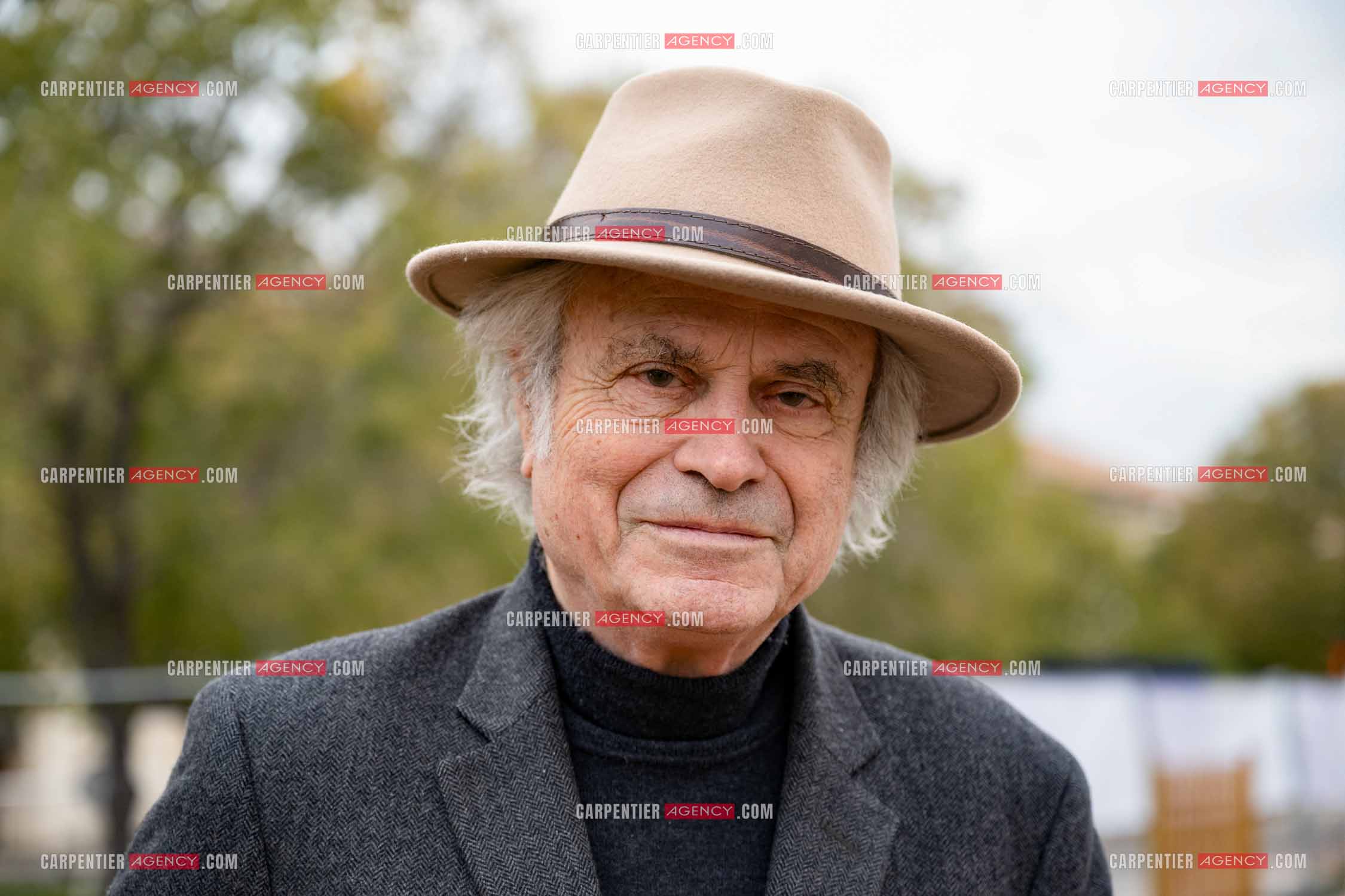 Salon du livre 2024 place des Armes à Toulon. Le journaliste français Franz-Olivier Giesbert.  ( Exclusif )