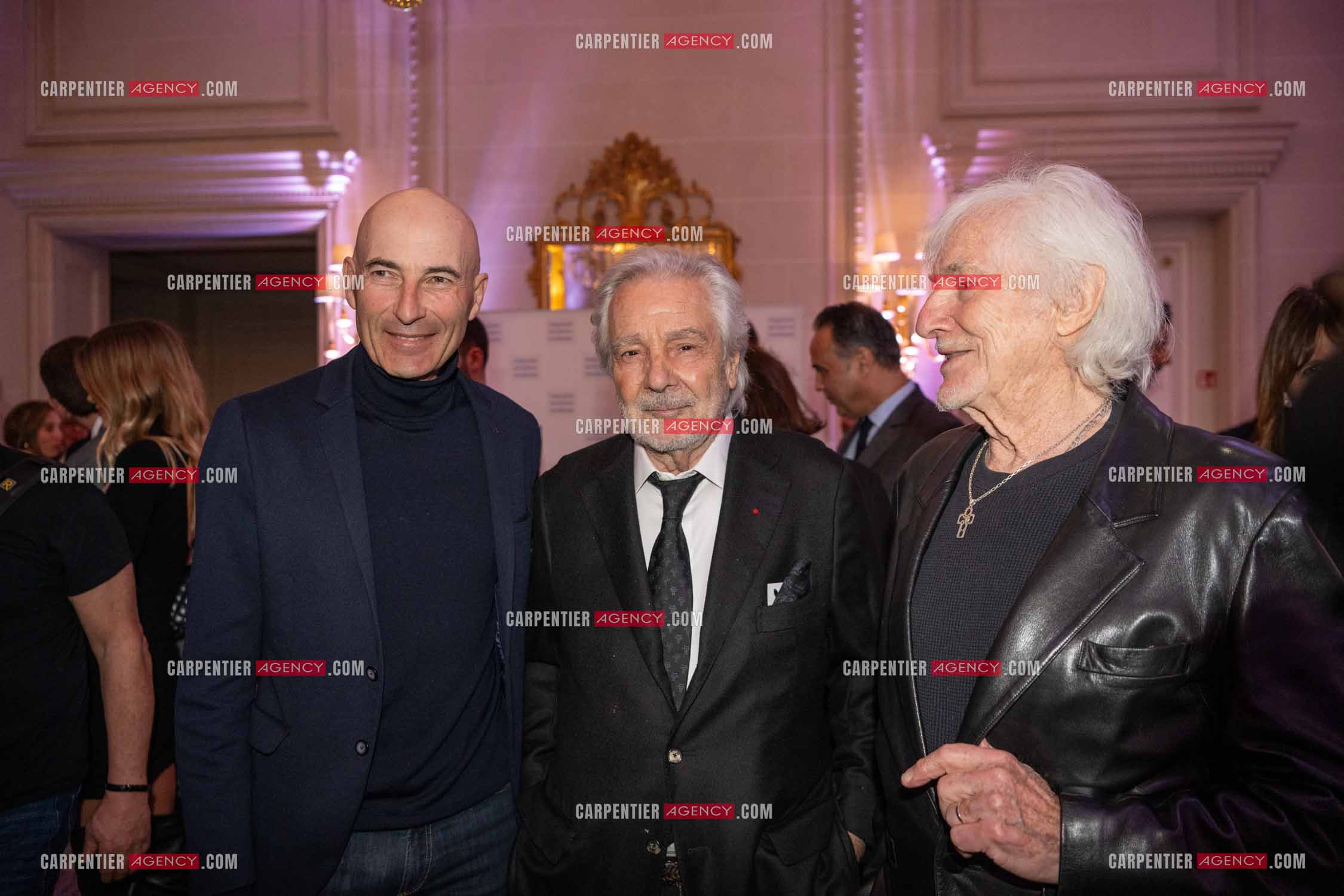 Soirée de Gala des Stéthos d'Or 2024 à l'Hôtel George V à Paris le 18 Mars 2024. Nicolas Canteloup, Pierre Arditi et Hugues Aufray.