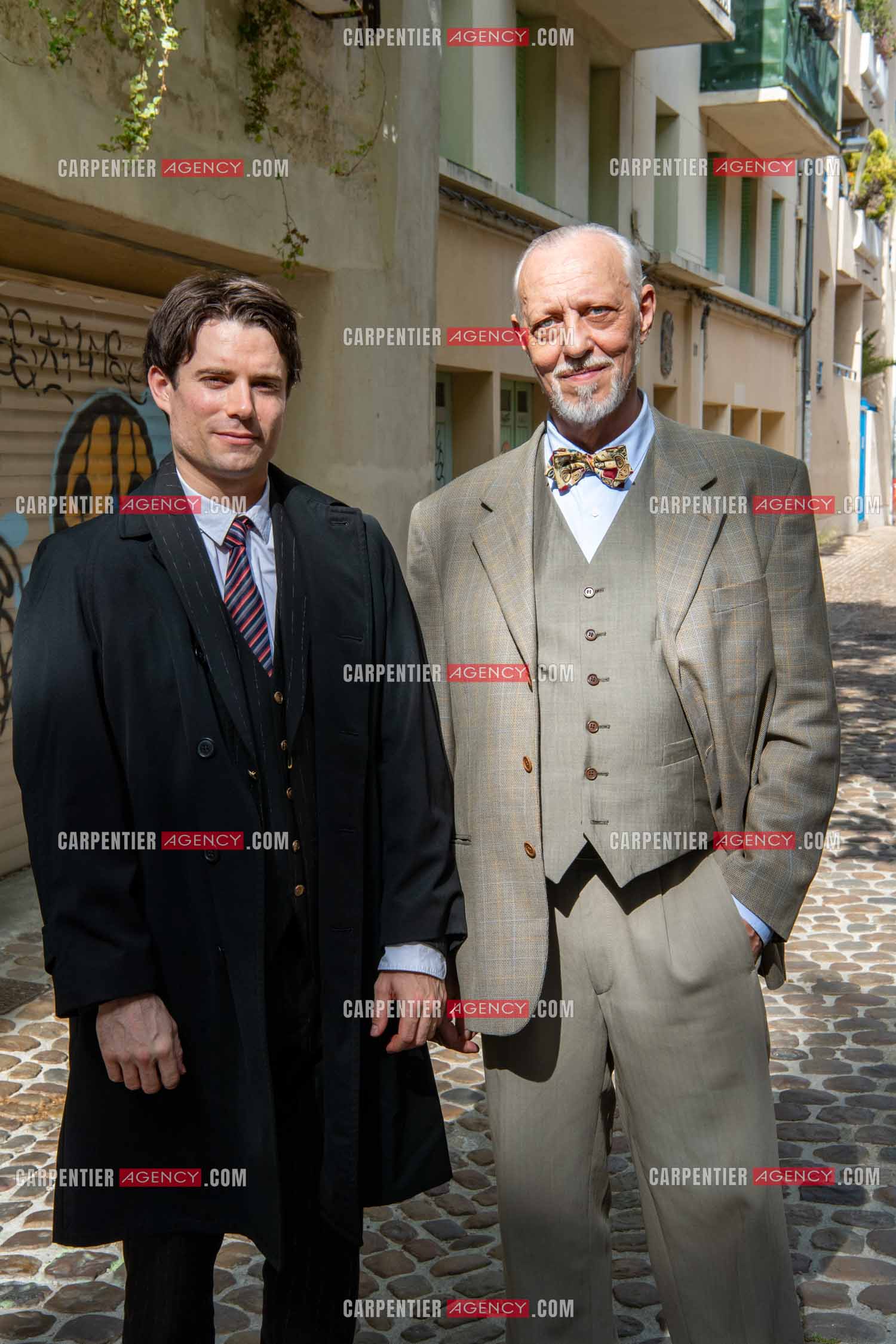 Filage de la pièce “ VIEILLES CHANSONS MALÉFIQUES “ au théâtre Le Chien Qui Fume à Avignon. La pièce est Interprétée par Tom Novembre et Nicolas Verdier. ( Exclusif )