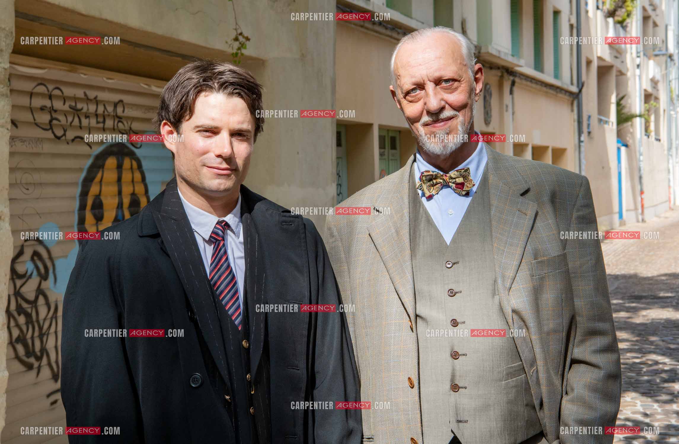 Filage de la pièce “ VIEILLES CHANSONS MALÉFIQUES “ au théâtre Le Chien Qui Fume à Avignon. La pièce est Interprétée par Tom Novembre et Nicolas Verdier. ( Exclusif )