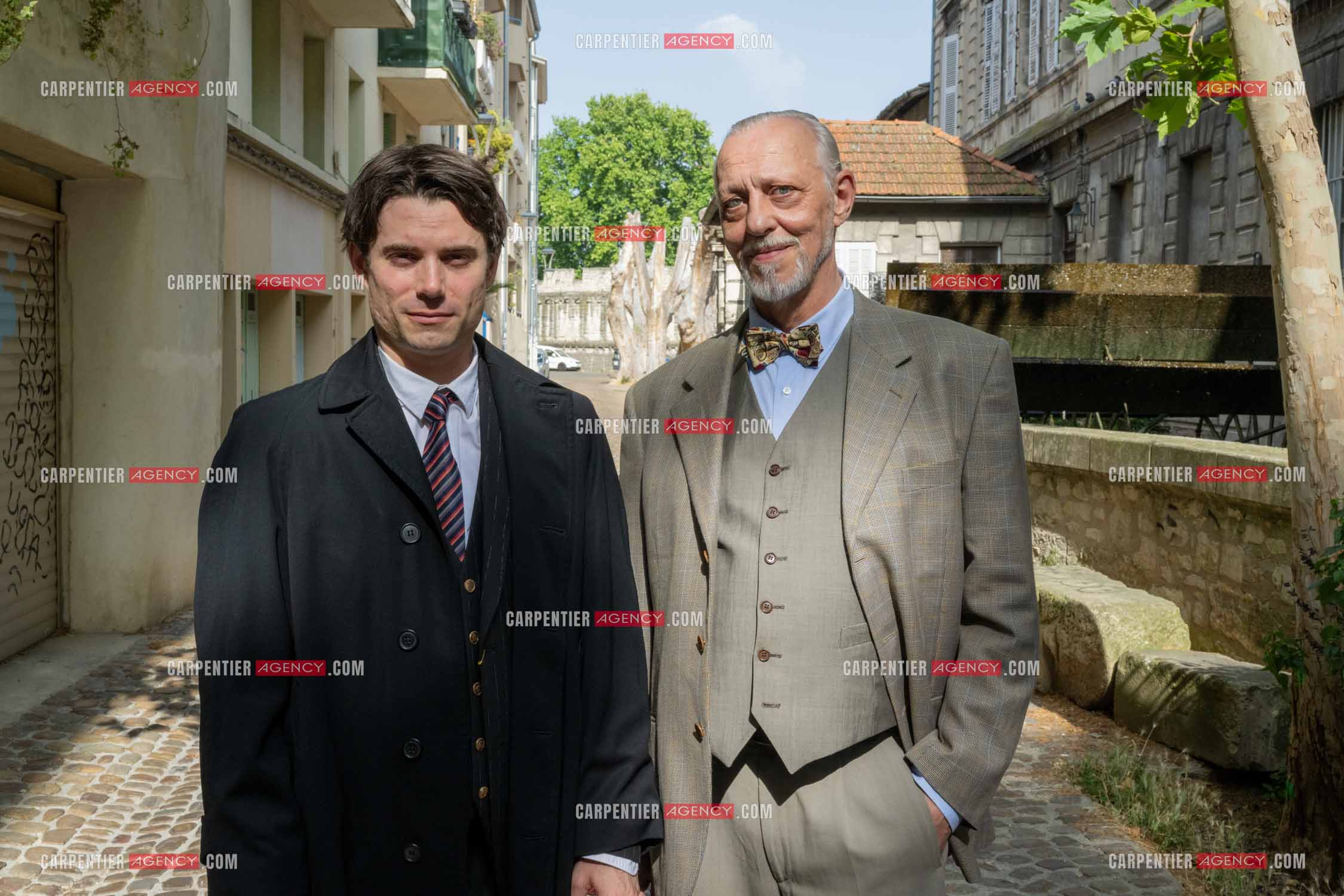 Filage de la pièce “ VIEILLES CHANSONS MALÉFIQUES “ au théâtre Le Chien Qui Fume à Avignon. La pièce est Interprétée par Tom Novembre et Nicolas Verdier. ( Exclusif )