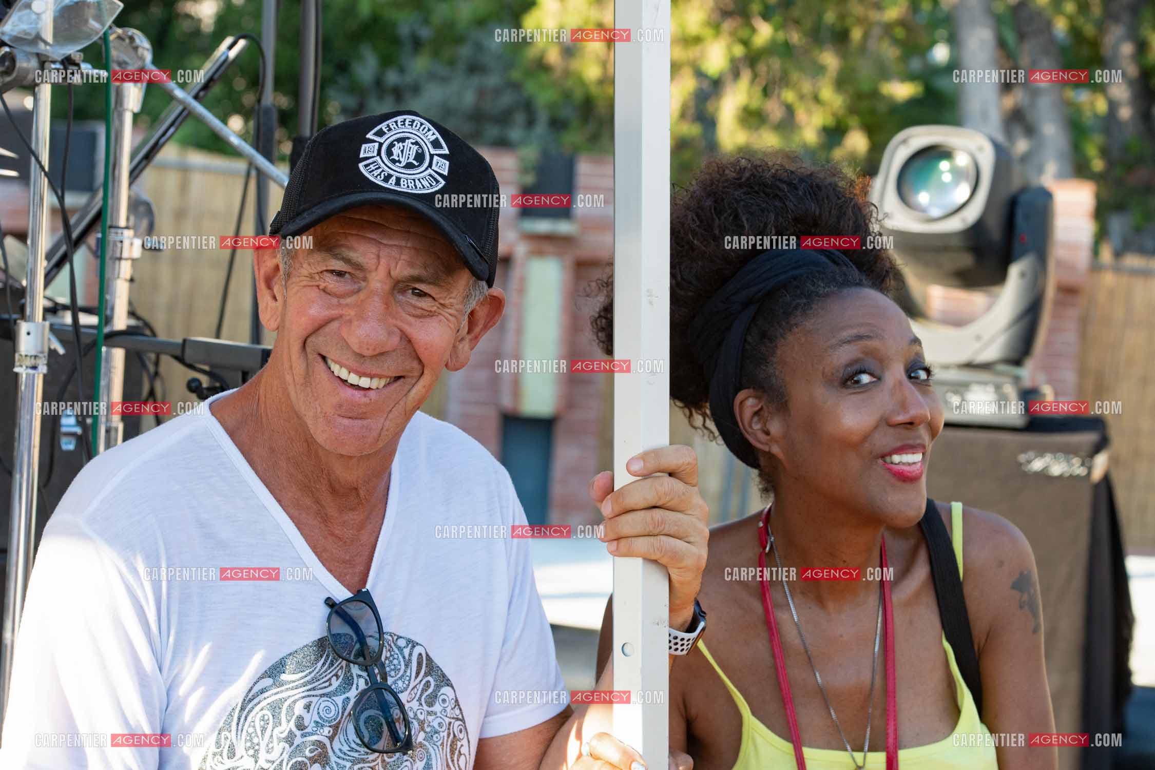 Le chanteur François Feldman et la chanteuse Joniece Jamison lors de leurs tournée d'été 2022.   ( Exclusif )