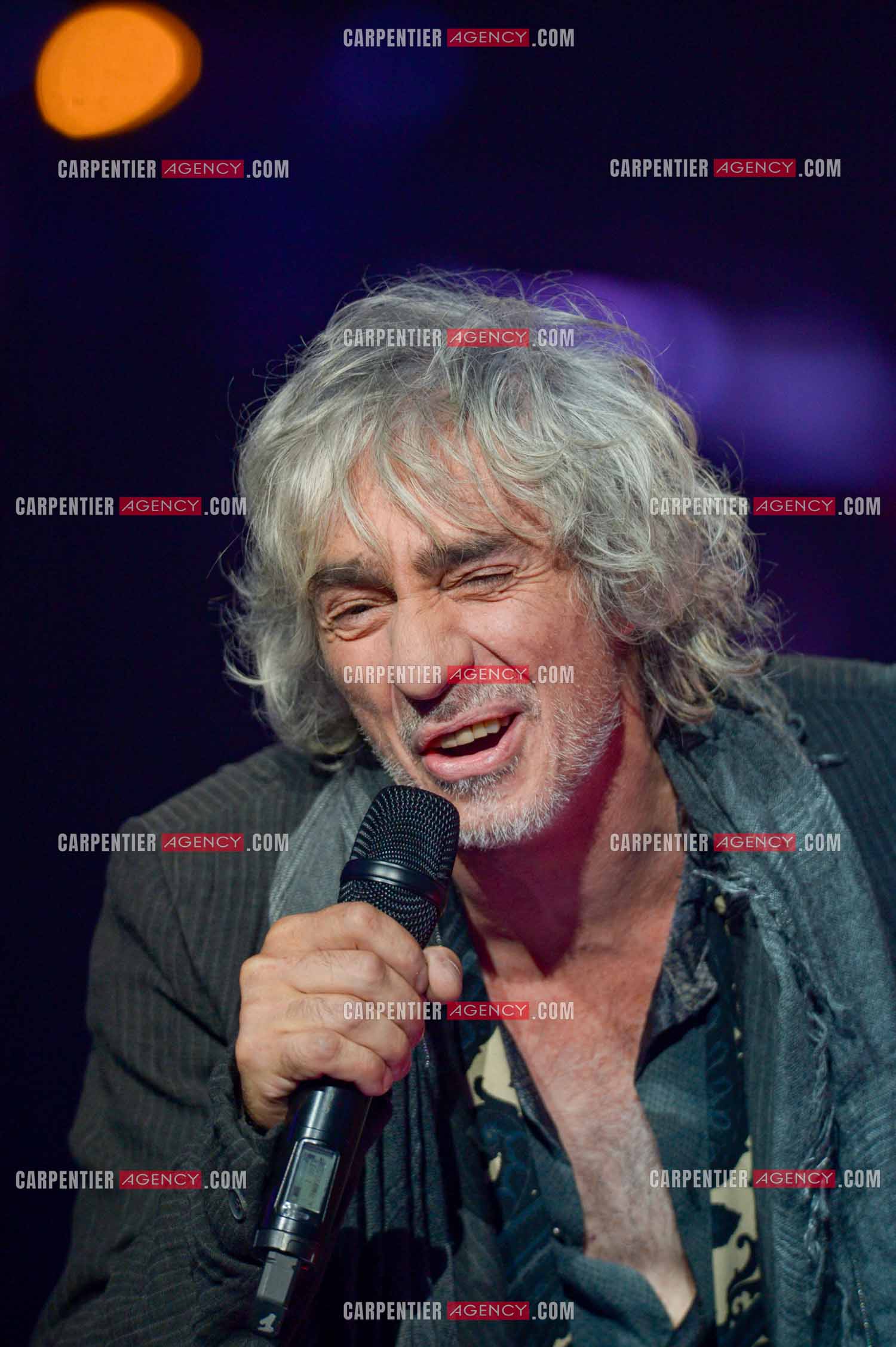 Le chanteur Louis Bertignac coach vocal de l'émission The Voice Kid's.  ( Exclusif )