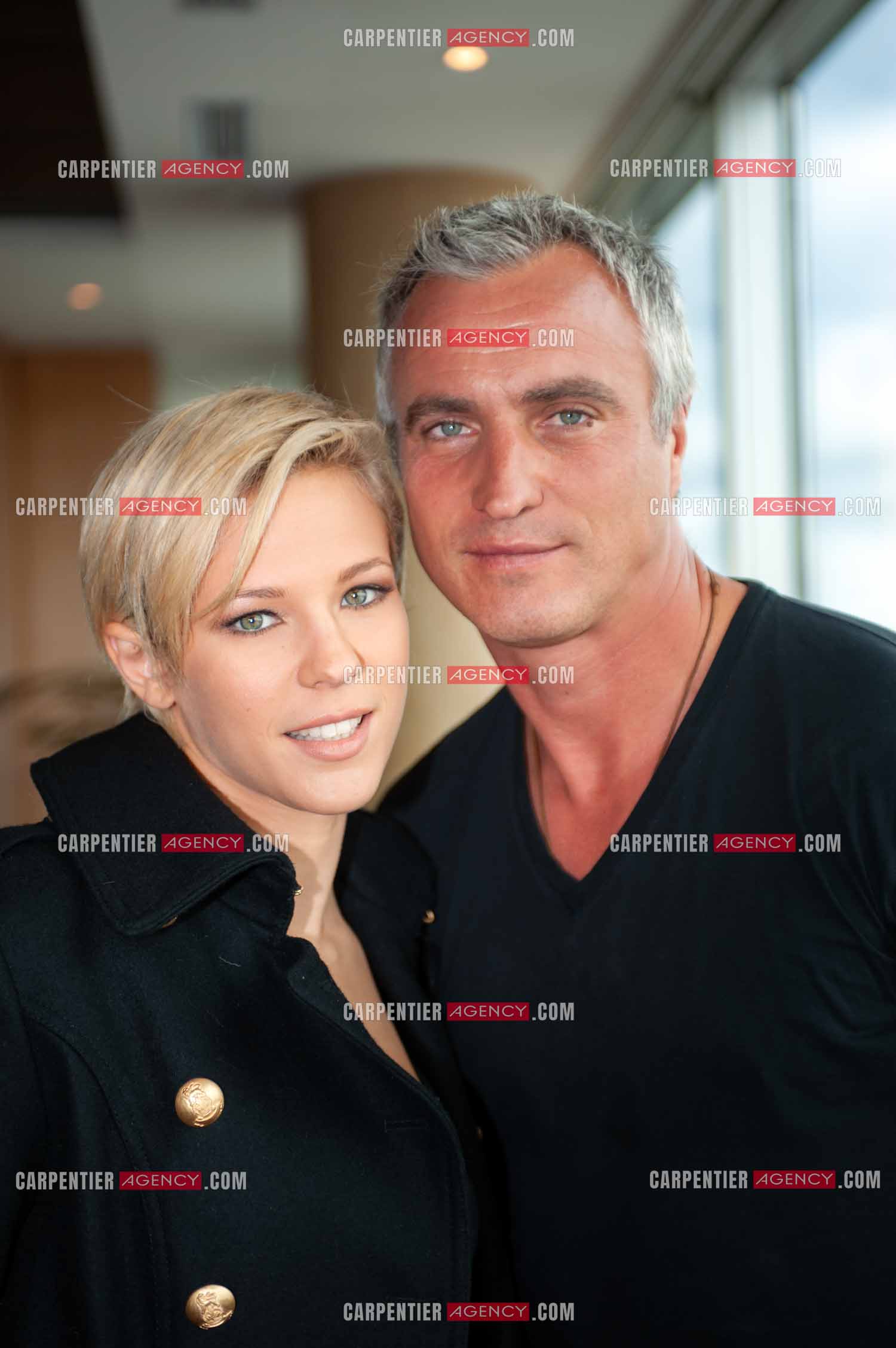 La chanteuse Lorie Pester et le footballeur David Ginola ensemble dans la série “ LES FEUX DE L'AMOUR “.    ( Exclusif )