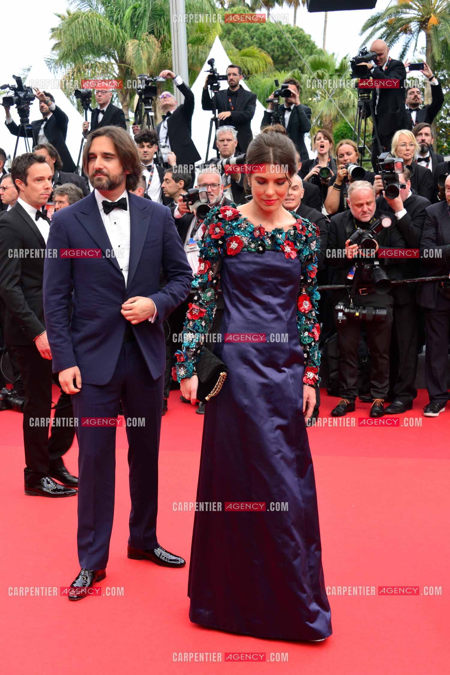 Festival de Cannes 2023. 76e édition, du 16 au 27 mai 2023 au Palais des festivals, à Cannes. Le producteur de cinéma‎ français Dimitri Rassam et Charlotte Casiraghi assistent à la cérémonie d'ouverture et à la projection du film “ Jeanne du Barry “.
