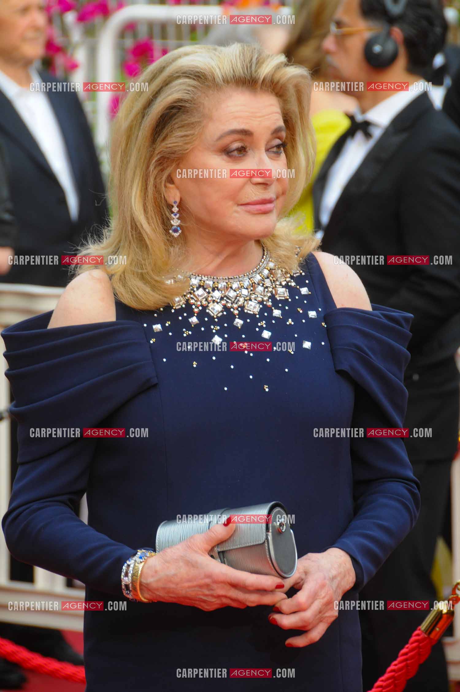 Festival de Cannes 2023. 76e édition, du 16 au 27 mai 2023 au Palais des festivals, à Cannes. L'actrice Catherine Deneuve assiste à la cérémonie d'ouverture et à la projection du film “ Jeanne du Barry “.