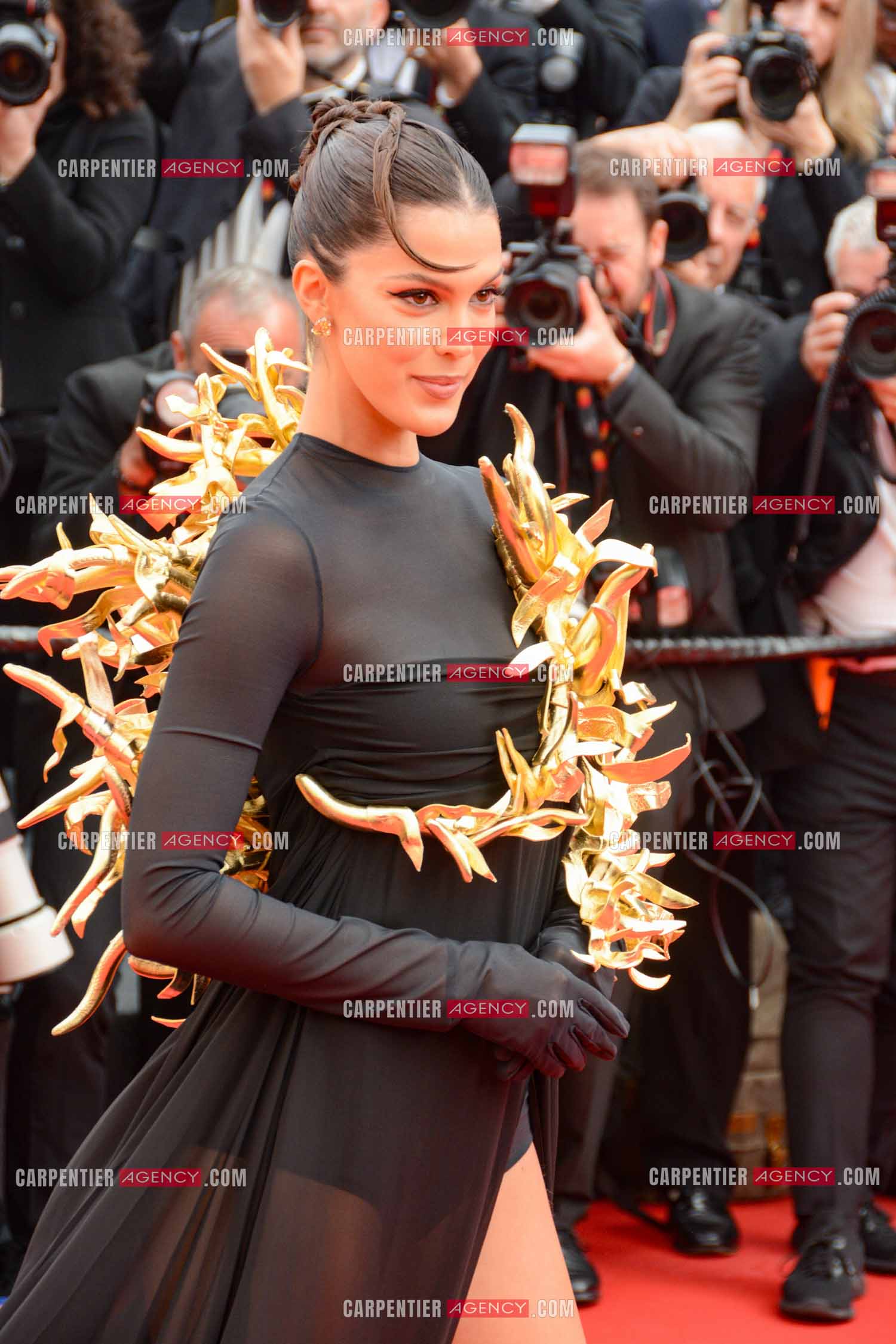 Festival de Cannes 2024. 77e édition du 14 au 25 Mai 2024. Le réalisateur et producteur australien Baz Luhrmann - Montée des marches du film « Furiosa : Une saga de “ MAD MAX “.