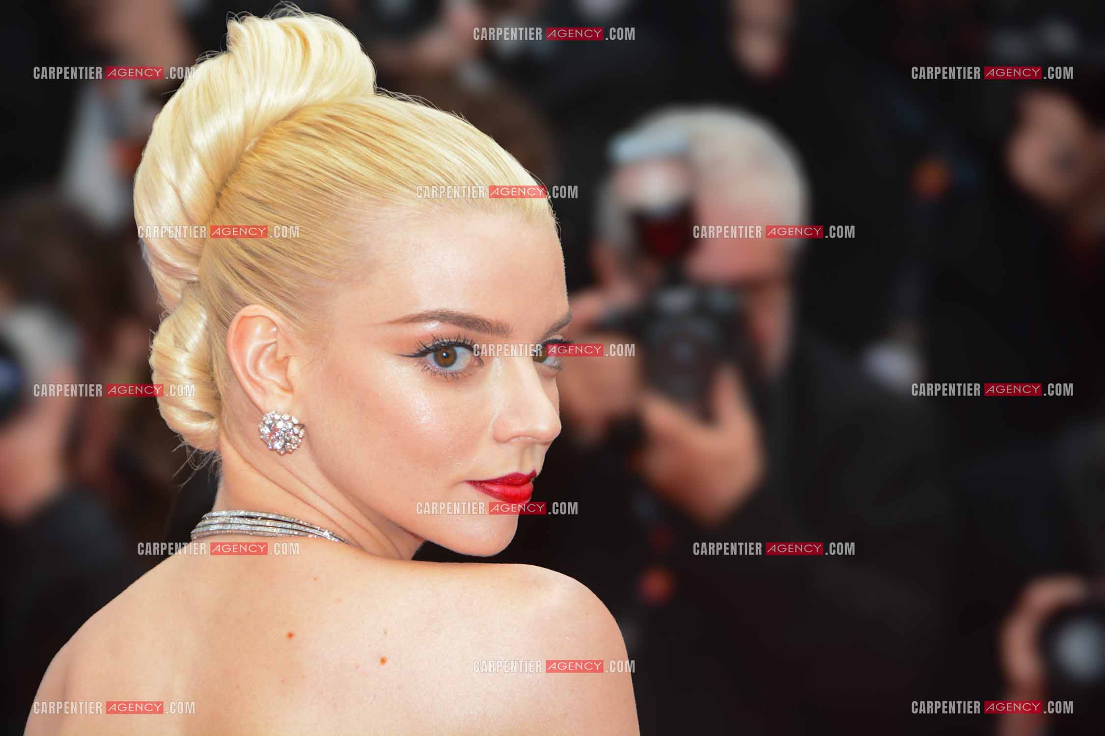 Festival de Cannes 2024. 77e édition du 14 au 25 Mai 2024. L'actrice américaine Anya Taylor-Joy - Montée des marches “ FURIOSA “. Une saga de “ MAD MAX “.