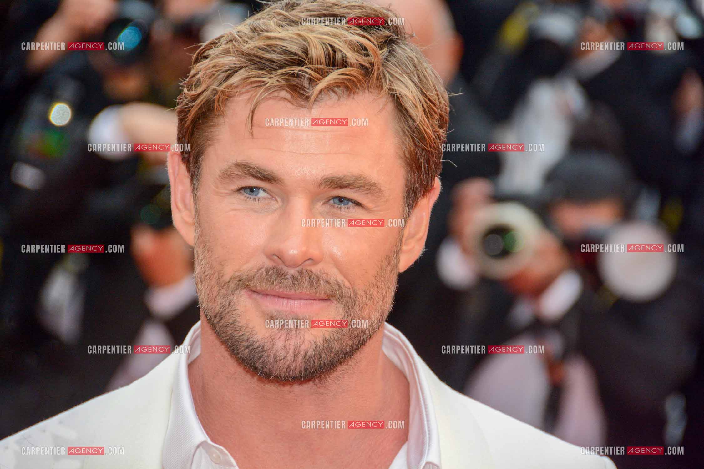 Festival de Cannes 2024. 77e édition du 14 au 25 Mai 2024. L'acteur australien Chris Hemsworth - Montée des marches “ FURIOSA “. Une saga de “ MAD MAX “.