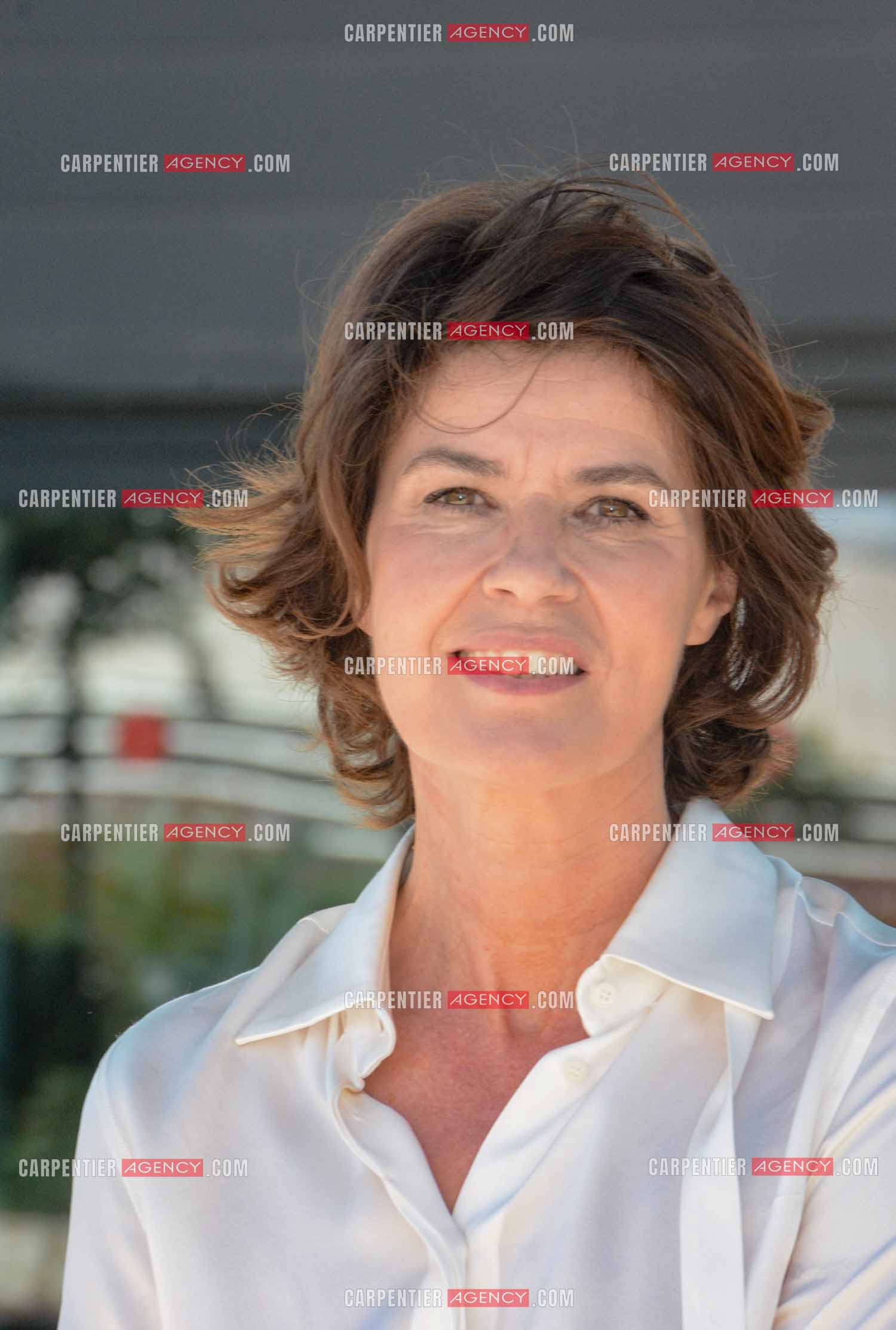 Festival de Cannes 2024. 77e édition du 14 au 25 Mai 2024. Photocall du film "Rendez-Vous Avec Pol Pot". L'actrice Irène Jacob.