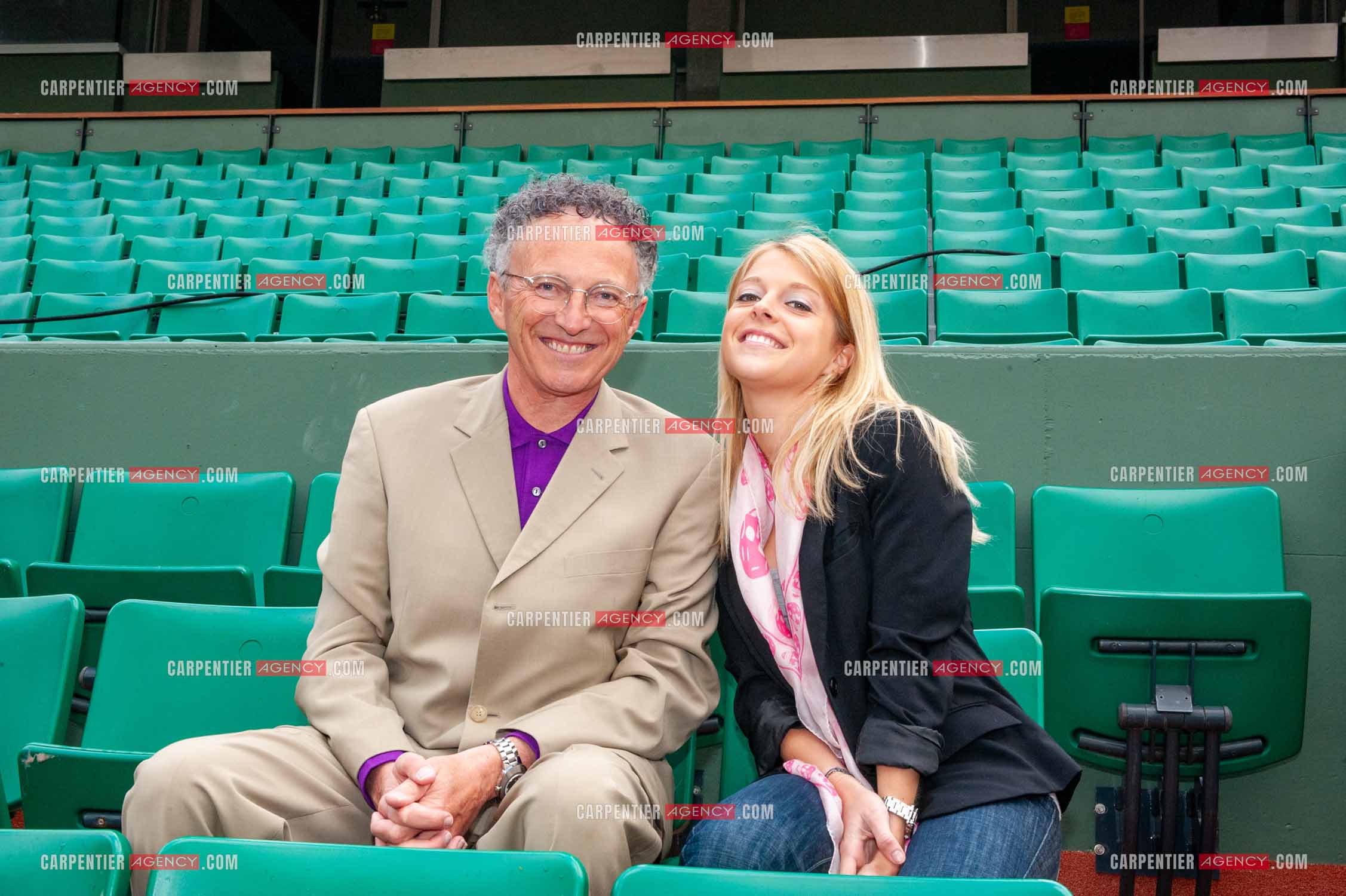 Le journaliste Nelson Monfort à Roland-Garros. Nelson et sa fille Victoria. ( Exclusif )