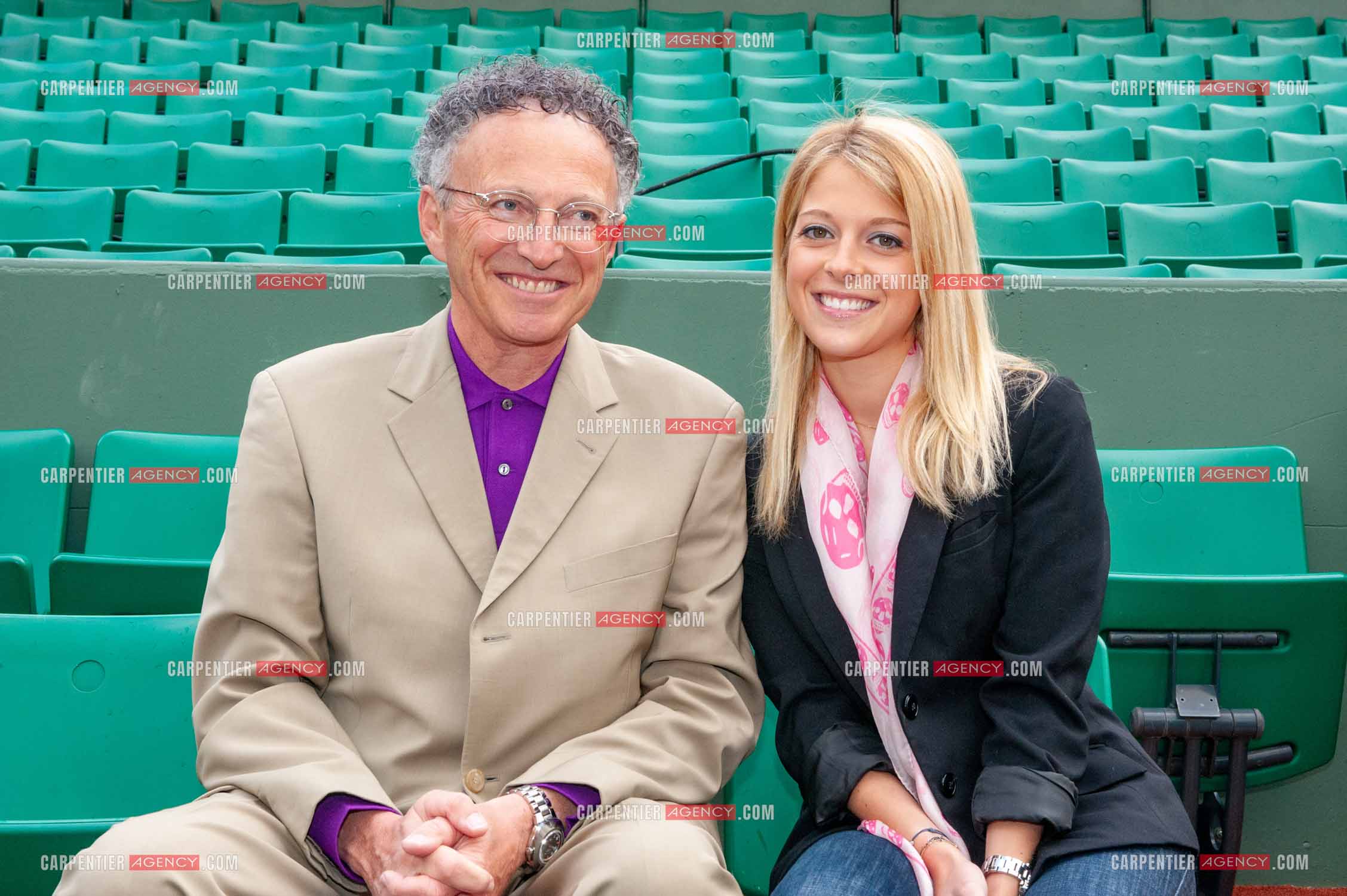 Le journaliste Nelson Monfort à Roland-Garros. Nelson et sa fille Victoria. ( Exclusif )