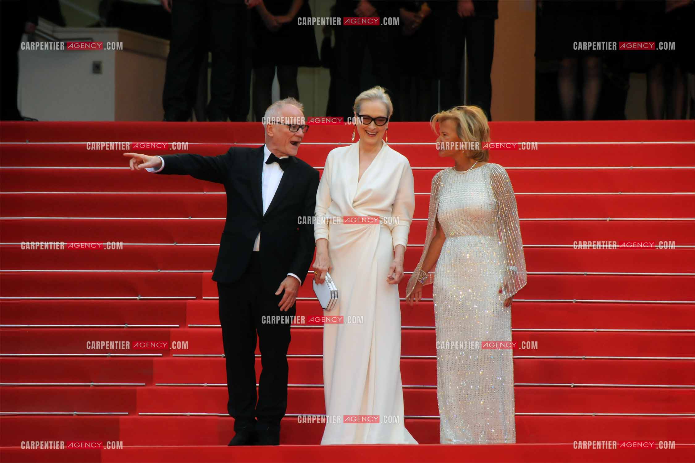 Festival de Cannes 2024. 77e édition du 14 au 25 Mai 2024. Montée des marches du film “ Le deuxième acte “ pour la cérémonie d’ouverture. Thierry Frémaux, l'actrice Meryl Streep et Iris Knobloch.