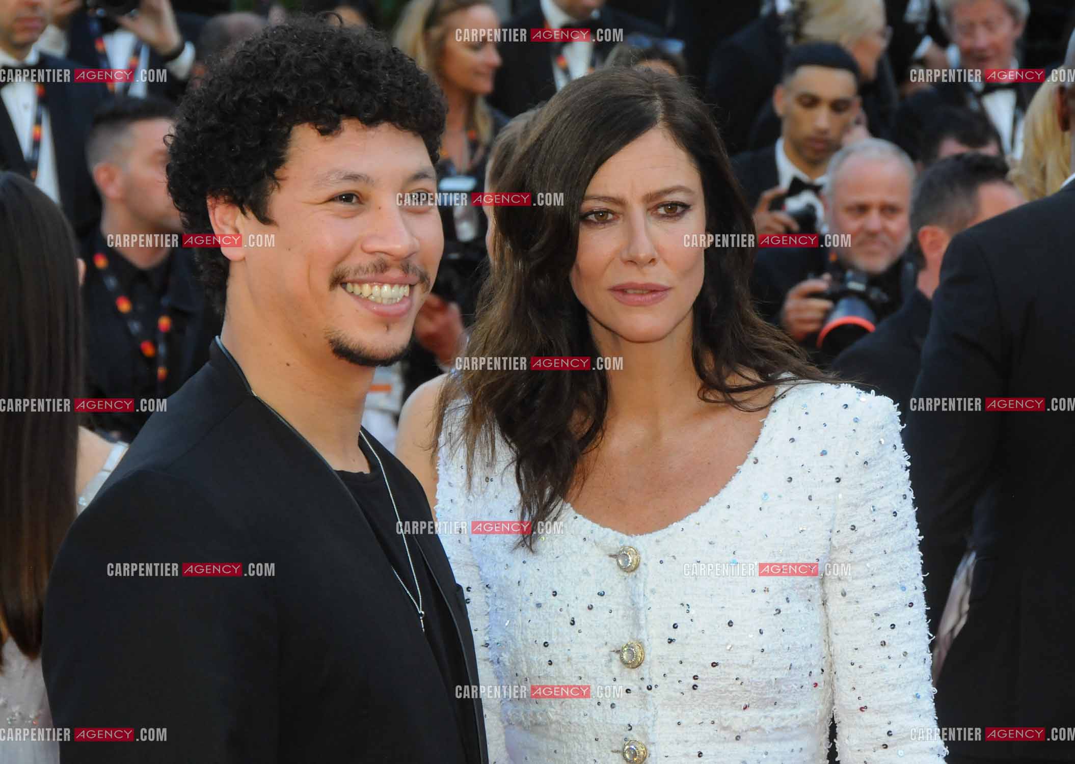 Festival de Cannes 2024. 77e édition du 14 au 25 Mai 2024. Montée des marches du film “ Megalopolis “. Anna Mouglalis et Ayoub Gretaa .