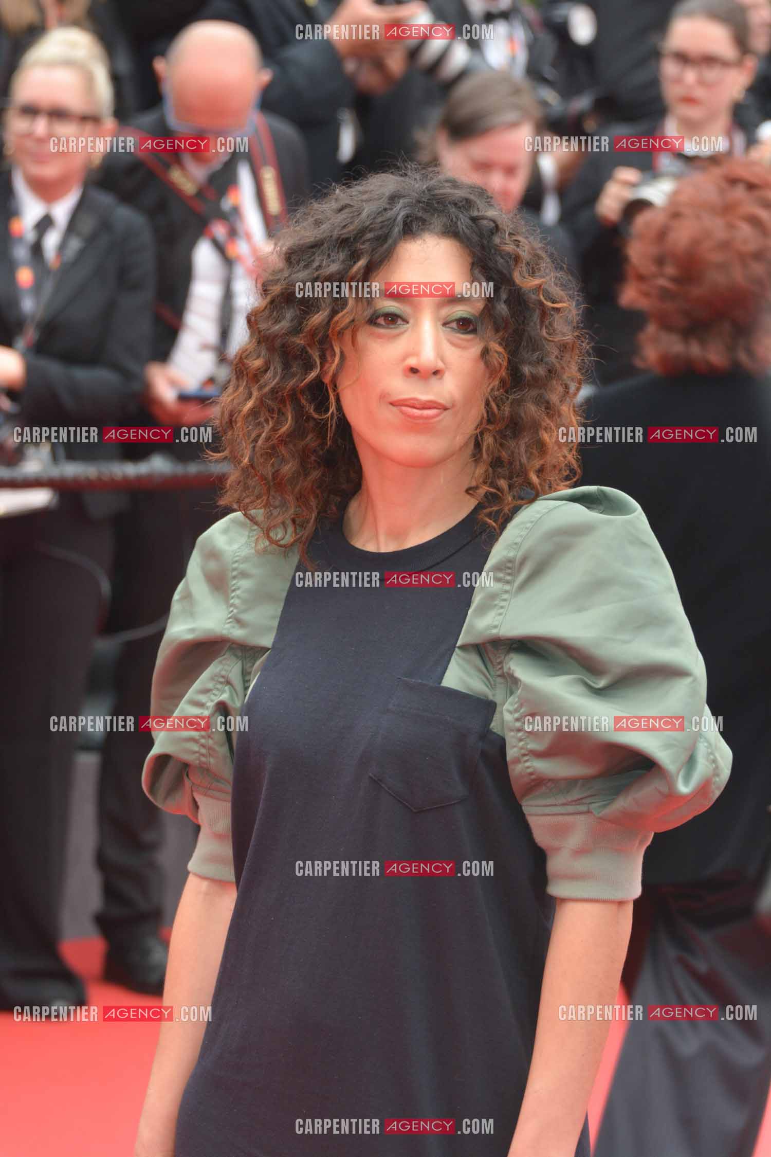 Ouverture du  77ème Festival de Cannes du 14 au 25 mai 2024. L'actrice Naidra Ayadi lors de la cérémonie d'ouverture.