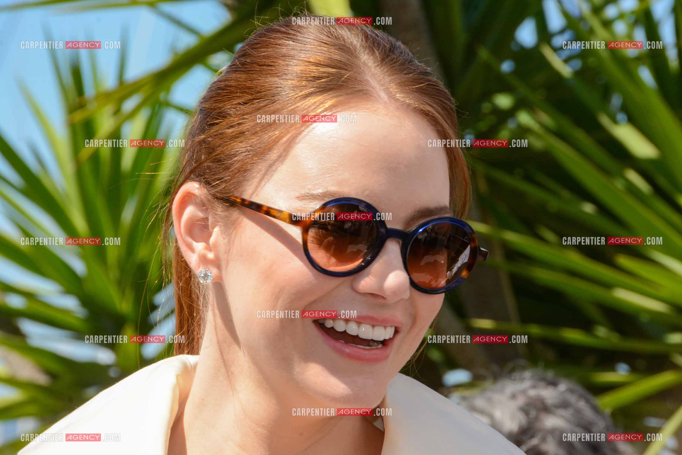 Festival de Cannes 2024. 77e édition du 14 au 25 Mai 2024. Photocall du film "Kinds of Kindness". L'actrice Emma Stone.