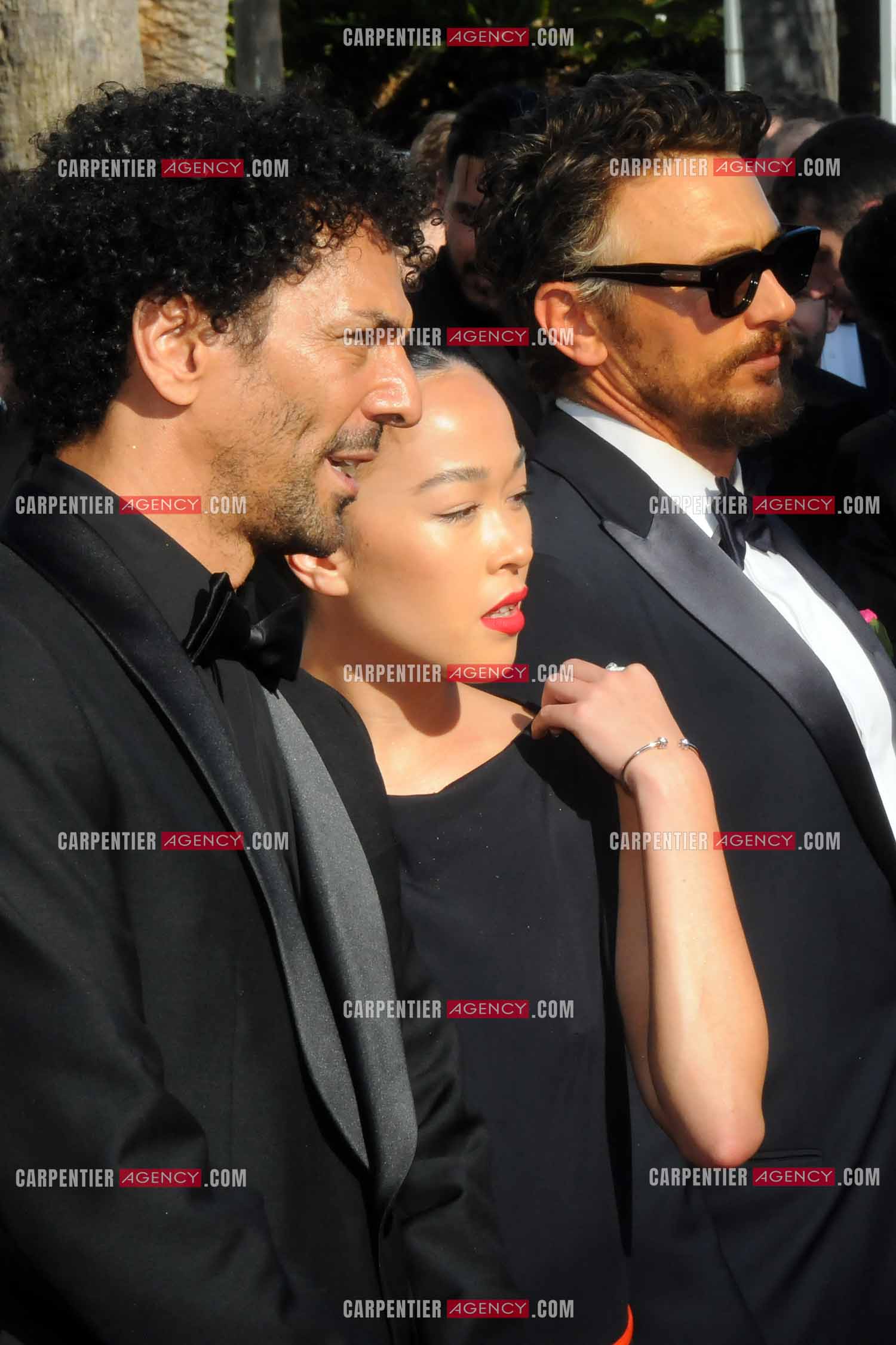 Ouverture du  77ème Festival de Cannes du 14 au 25 mai 2024. Montée des marches du film “ Emilia Perez “. Ouverture du  77ème Festival de Cannes du 14 au 25 mai 2024. Montée des marches du film “ Emilia Perez “. Tomer Sisley, Élise Tilloloy et James Franco.