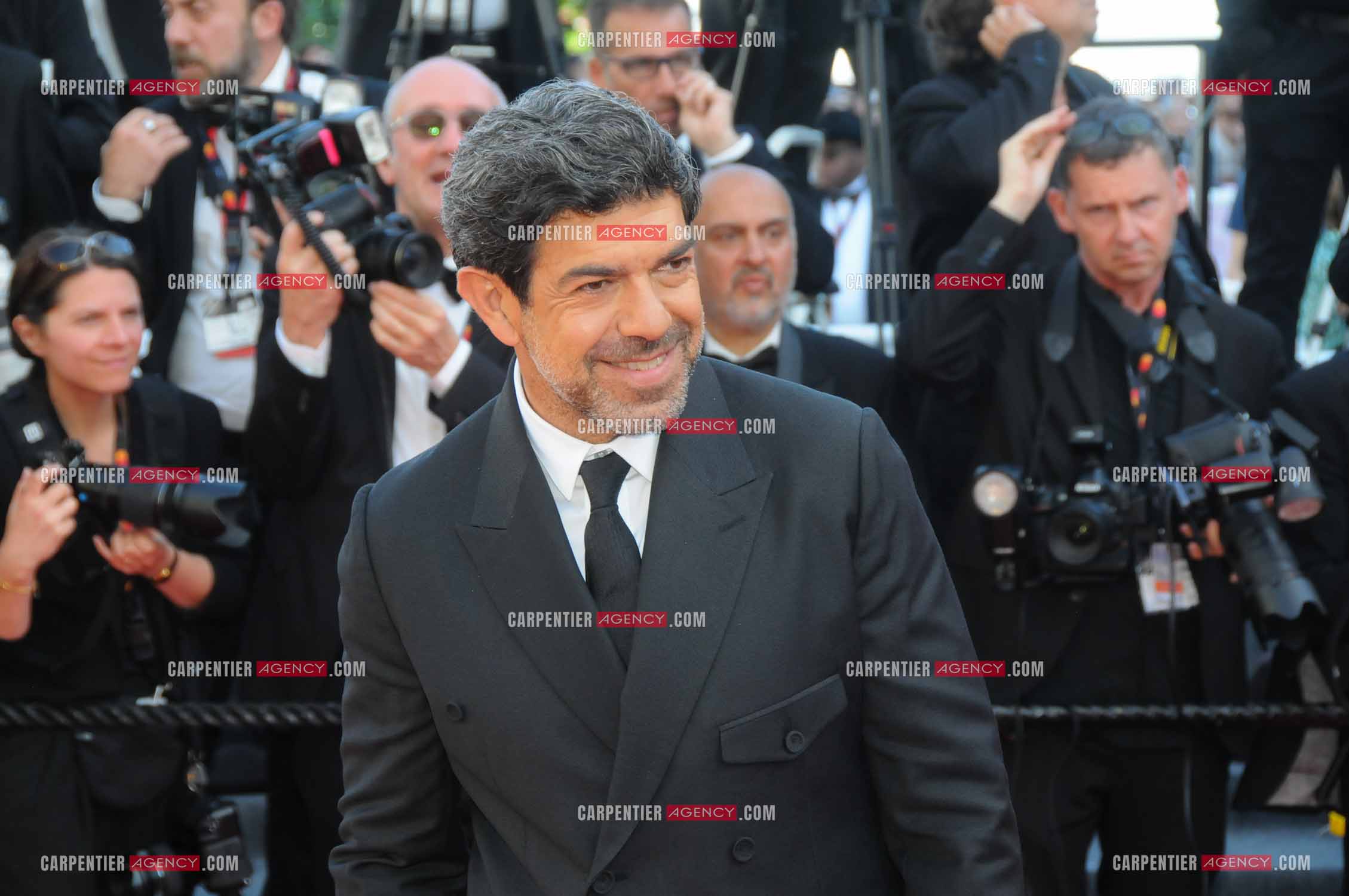 Ouverture du  77ème Festival de Cannes du 14 au 25 mai 2024. Montée des marches du film “ Emilia Perez “. Pierfrancesco Favino.